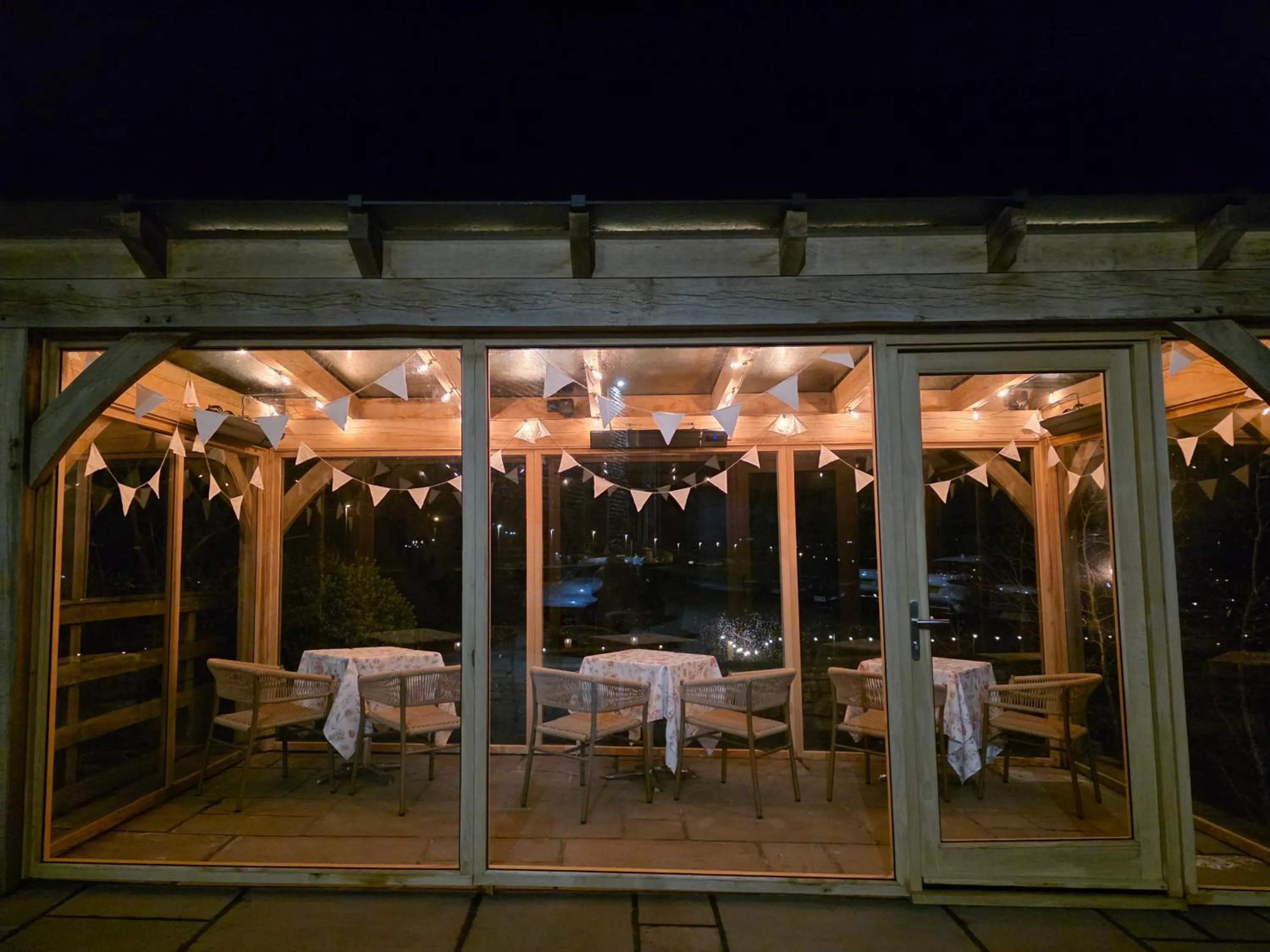 Garden in Grains Bar Hotel