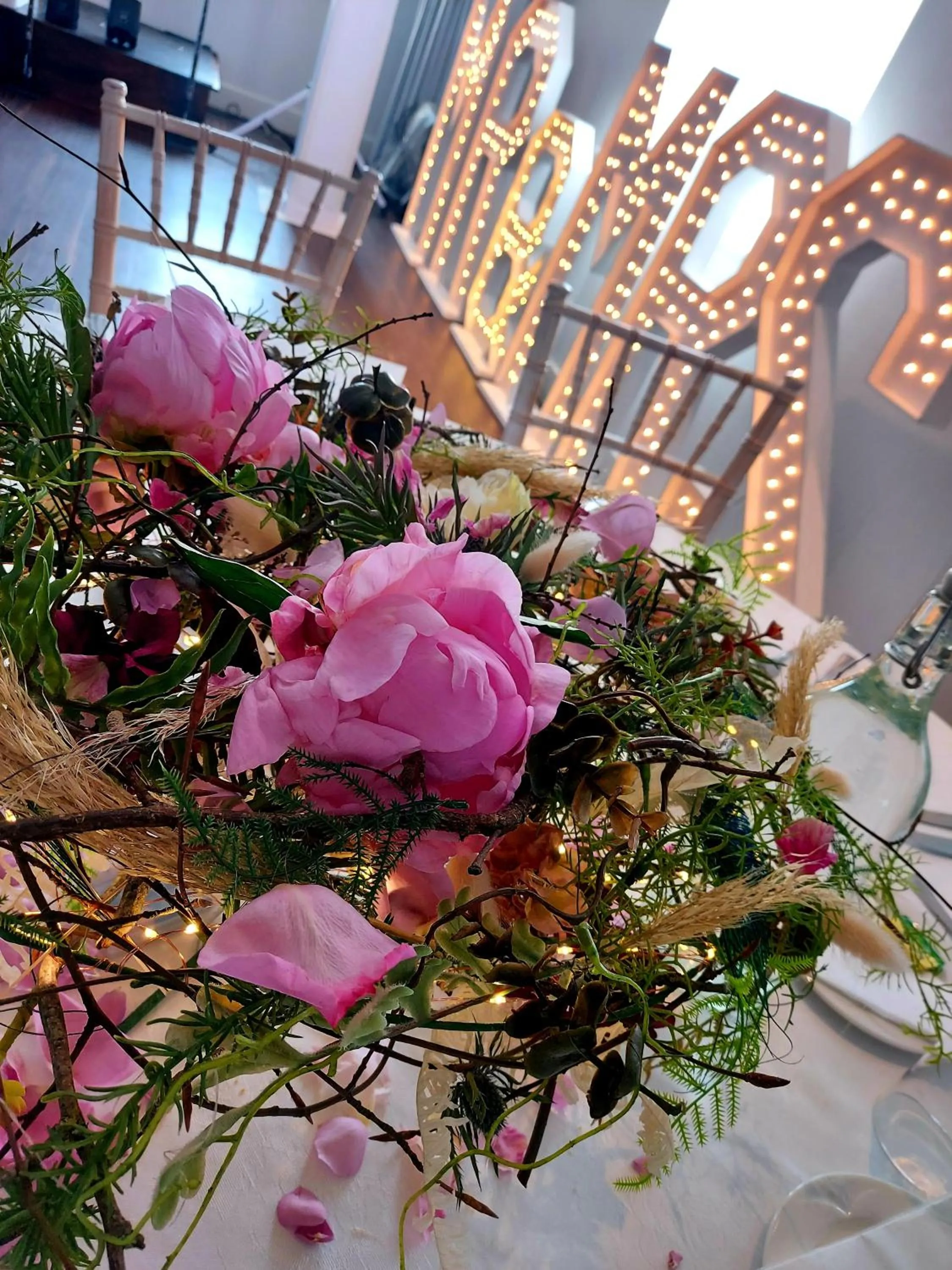 wedding in Grains Bar Hotel