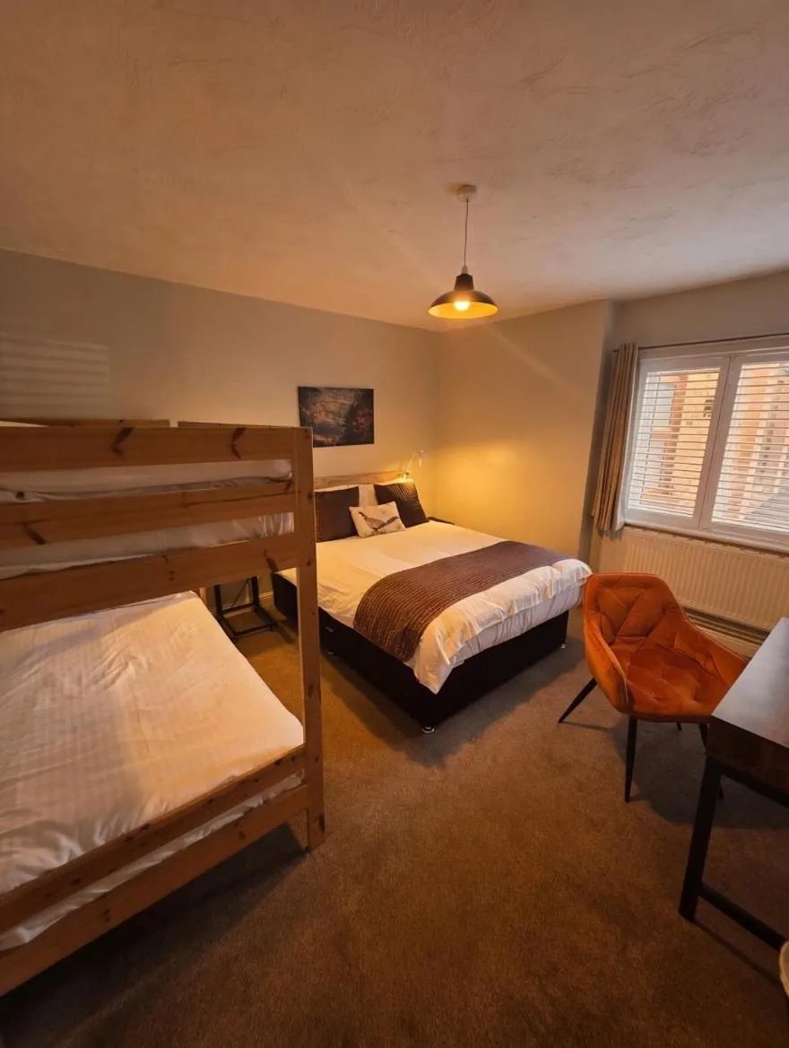 Bed in Grains Bar Hotel