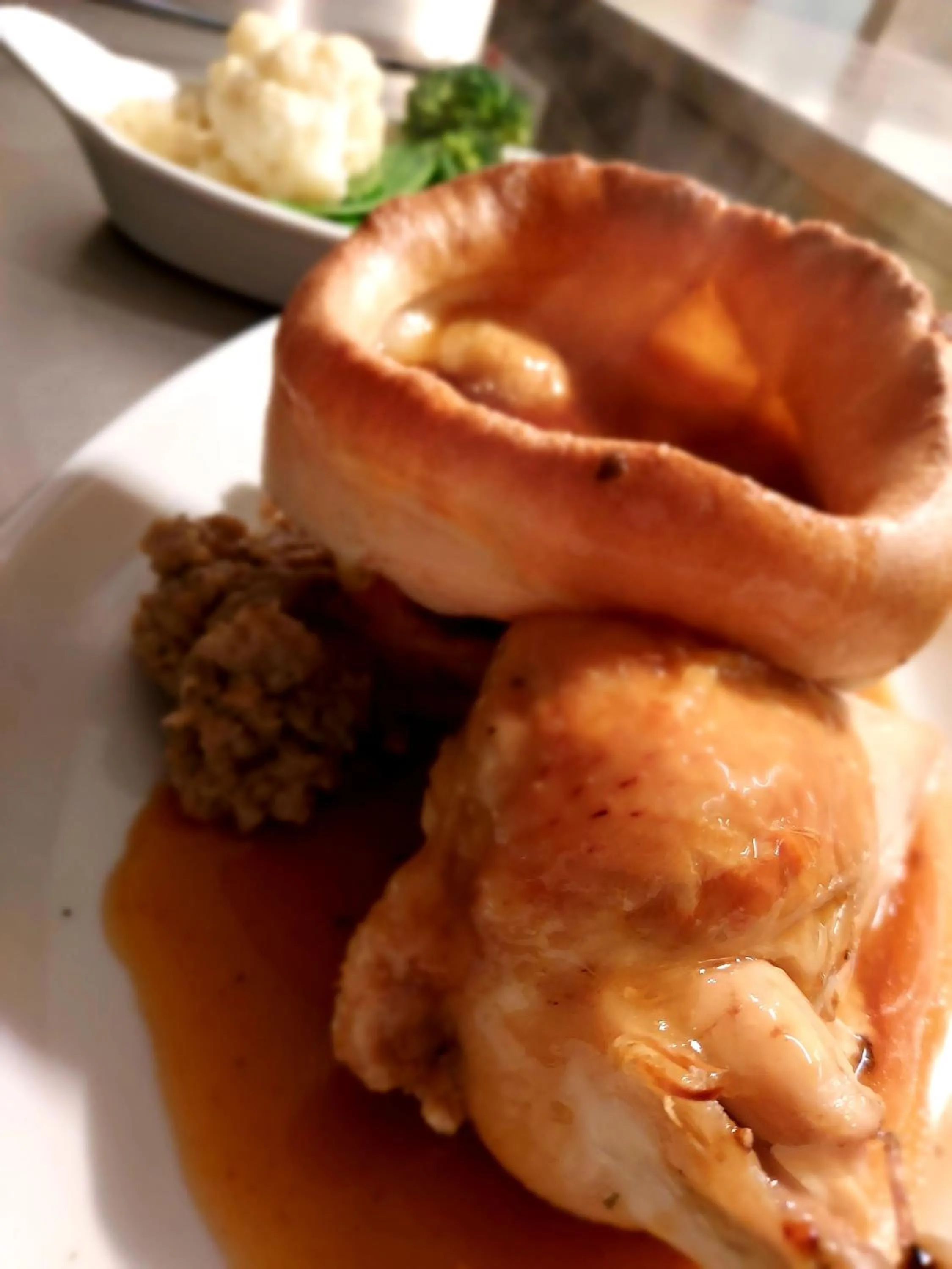 Restaurant/places to eat in Grains Bar Hotel