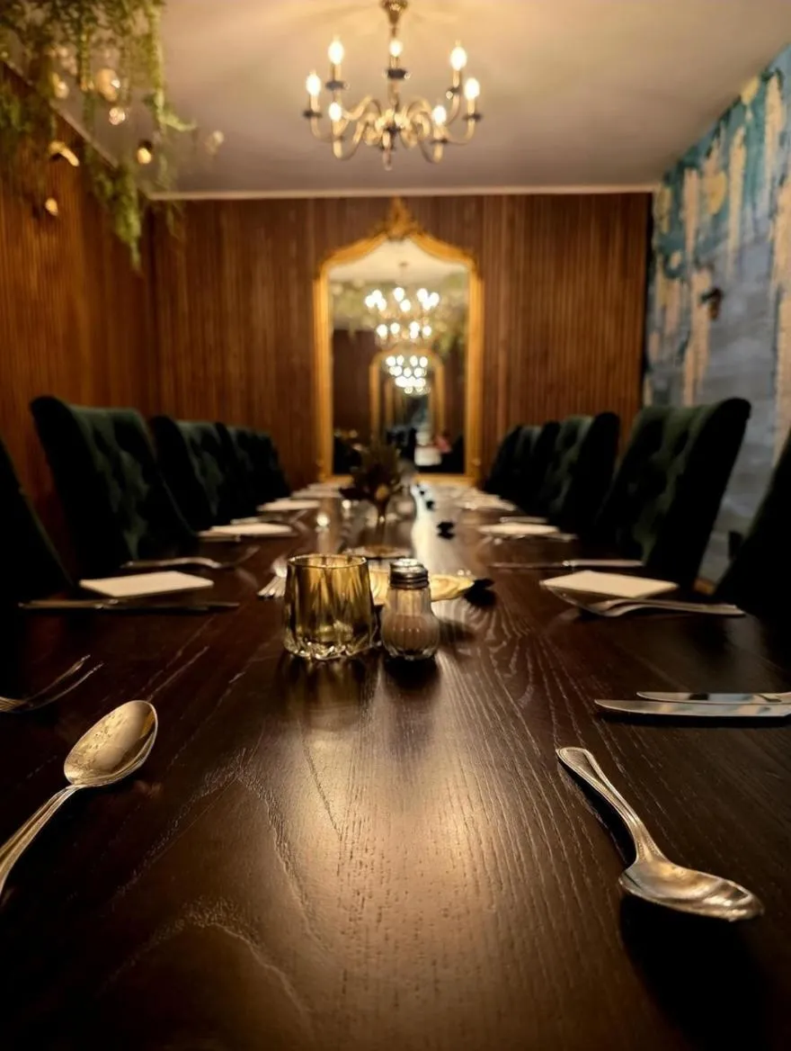 Dining area in Grains Bar Hotel