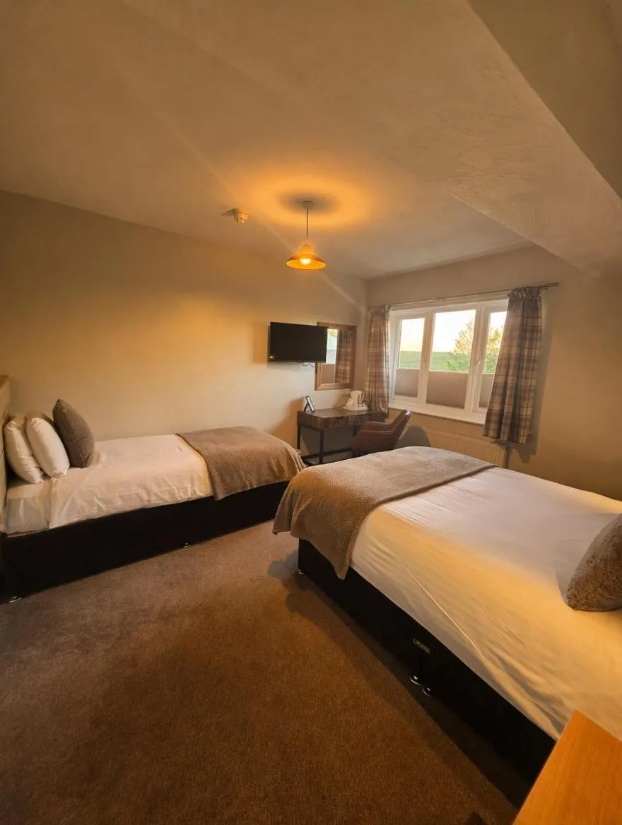 Bed in Grains Bar Hotel