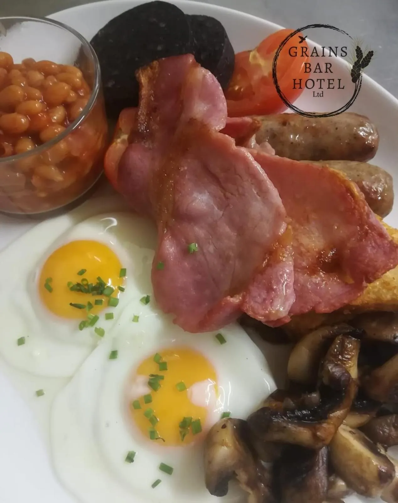 English/Irish breakfast in Grains Bar Hotel
