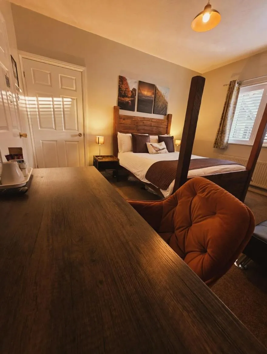 Bed in Grains Bar Hotel