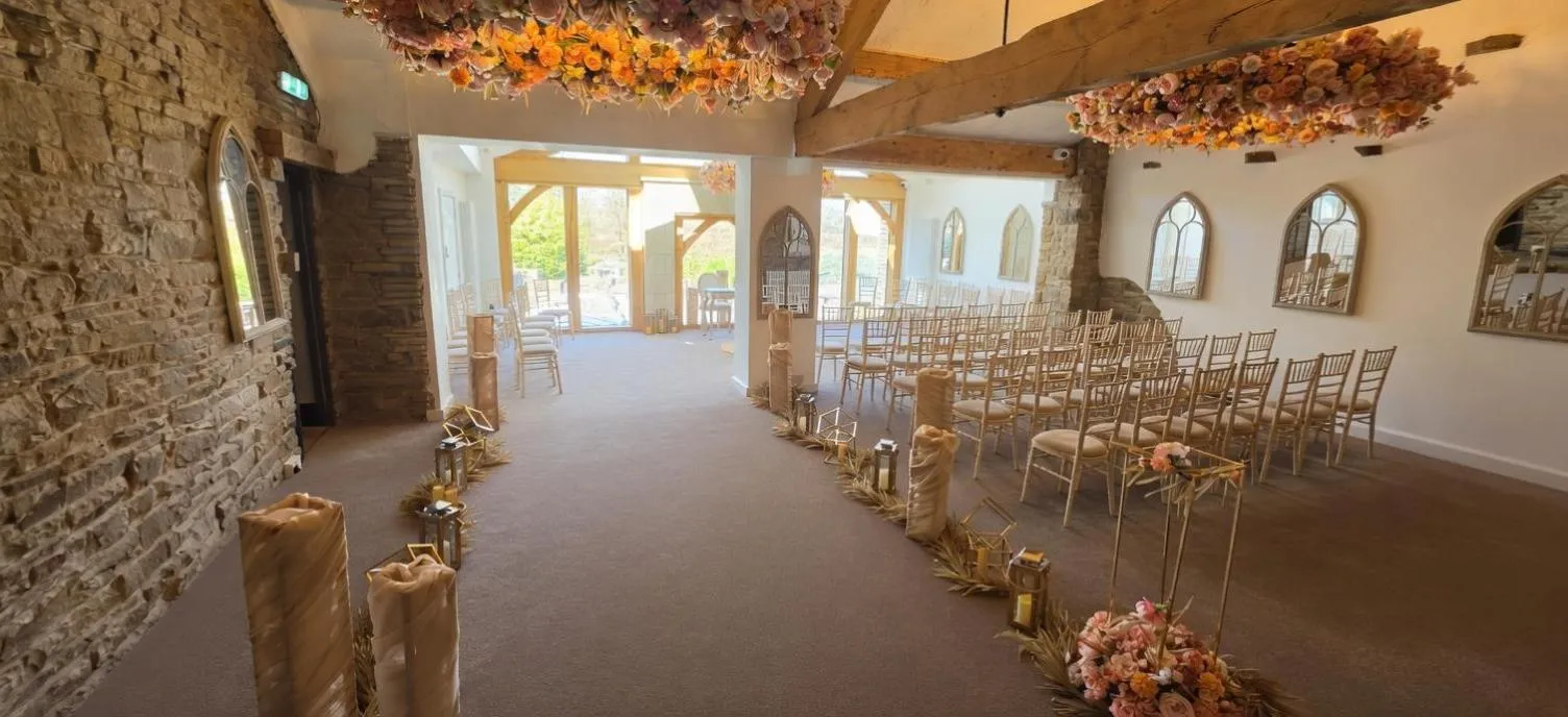 wedding in Grains Bar Hotel