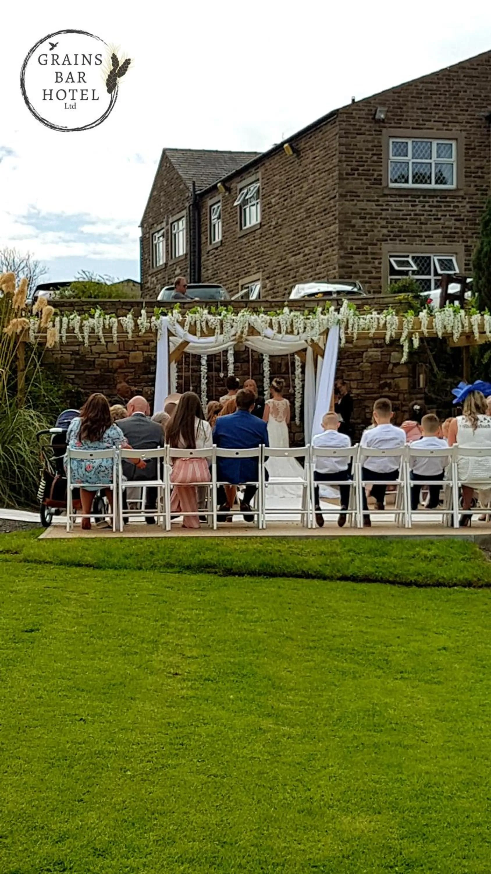 Garden in Grains Bar Hotel