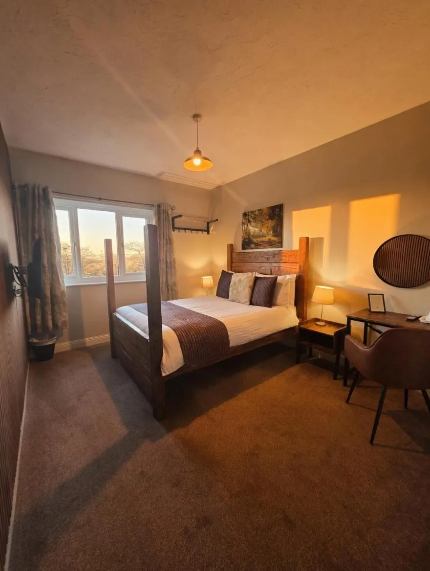 Bed in Grains Bar Hotel