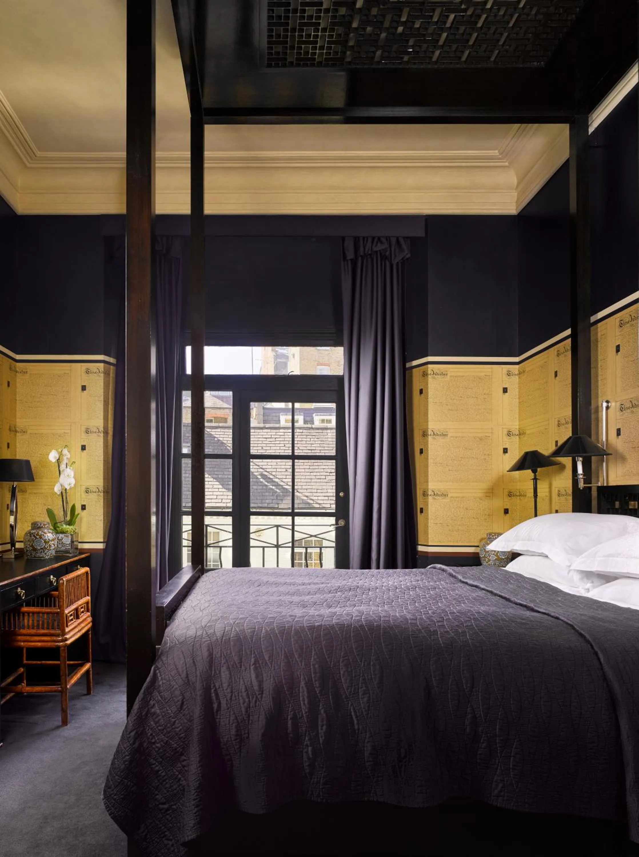 Bedroom in Blakes Hotel