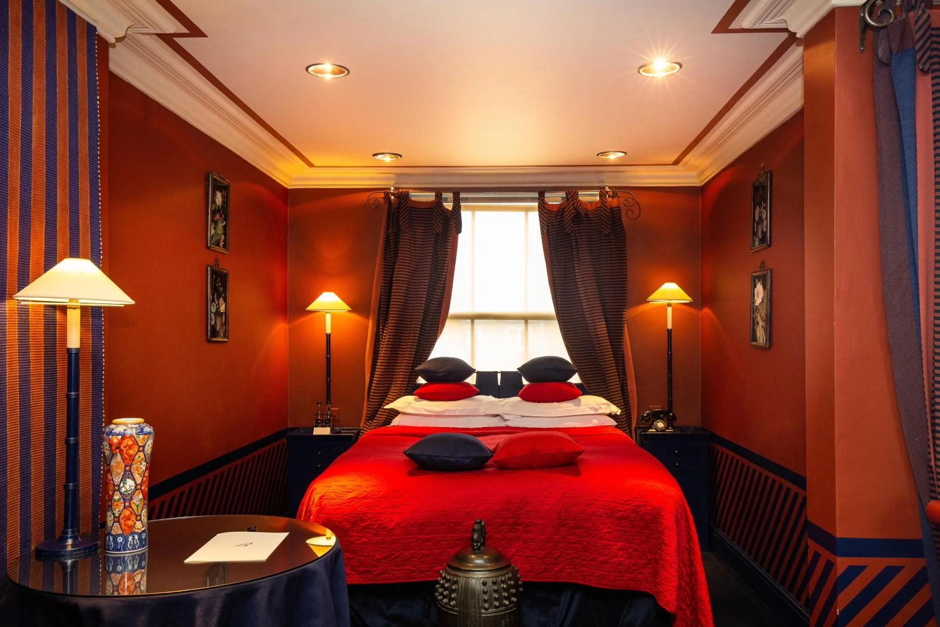 Bedroom in Blakes Hotel