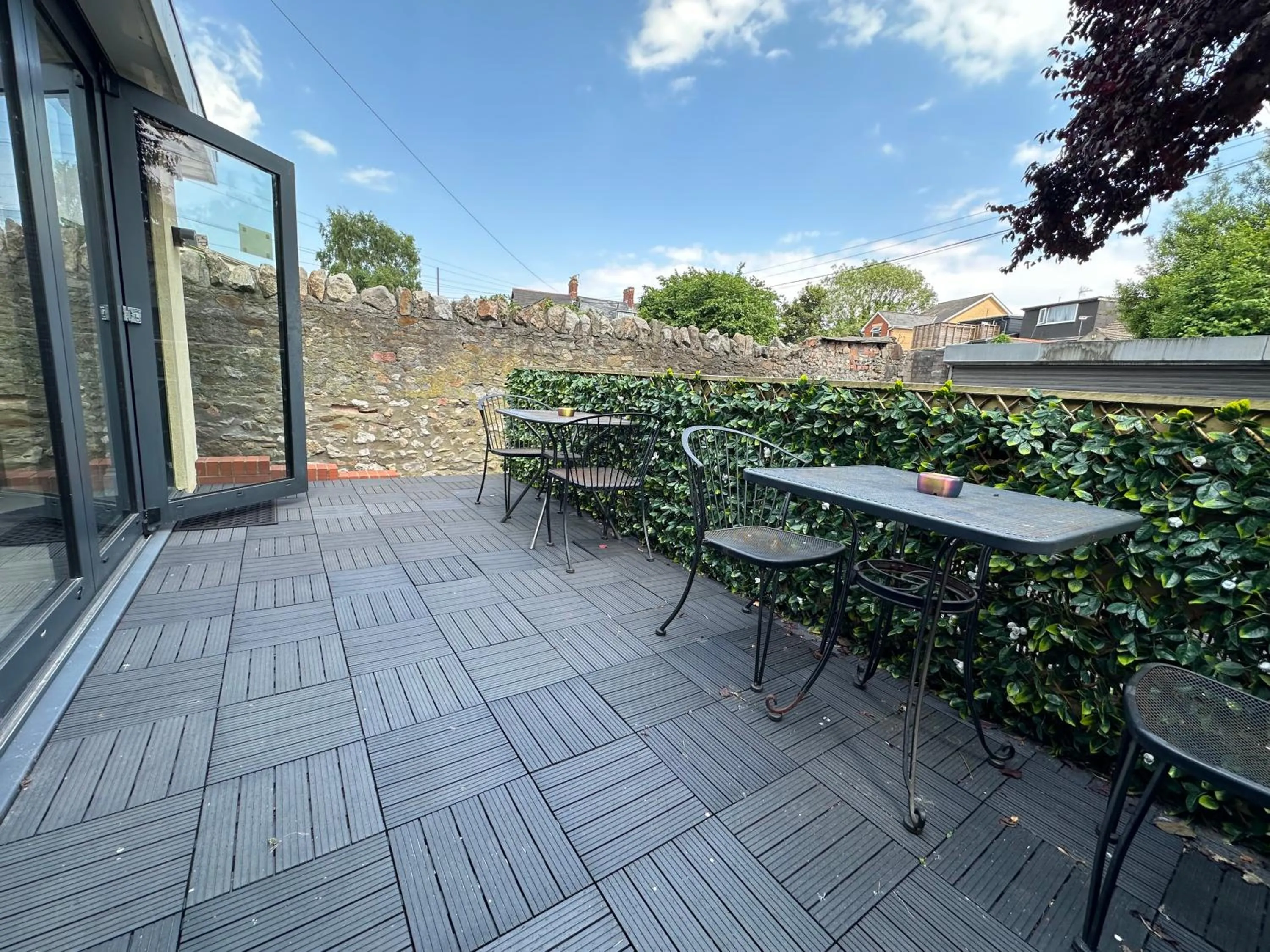Balcony/Terrace in Number One Hundred Bed And Breakfast