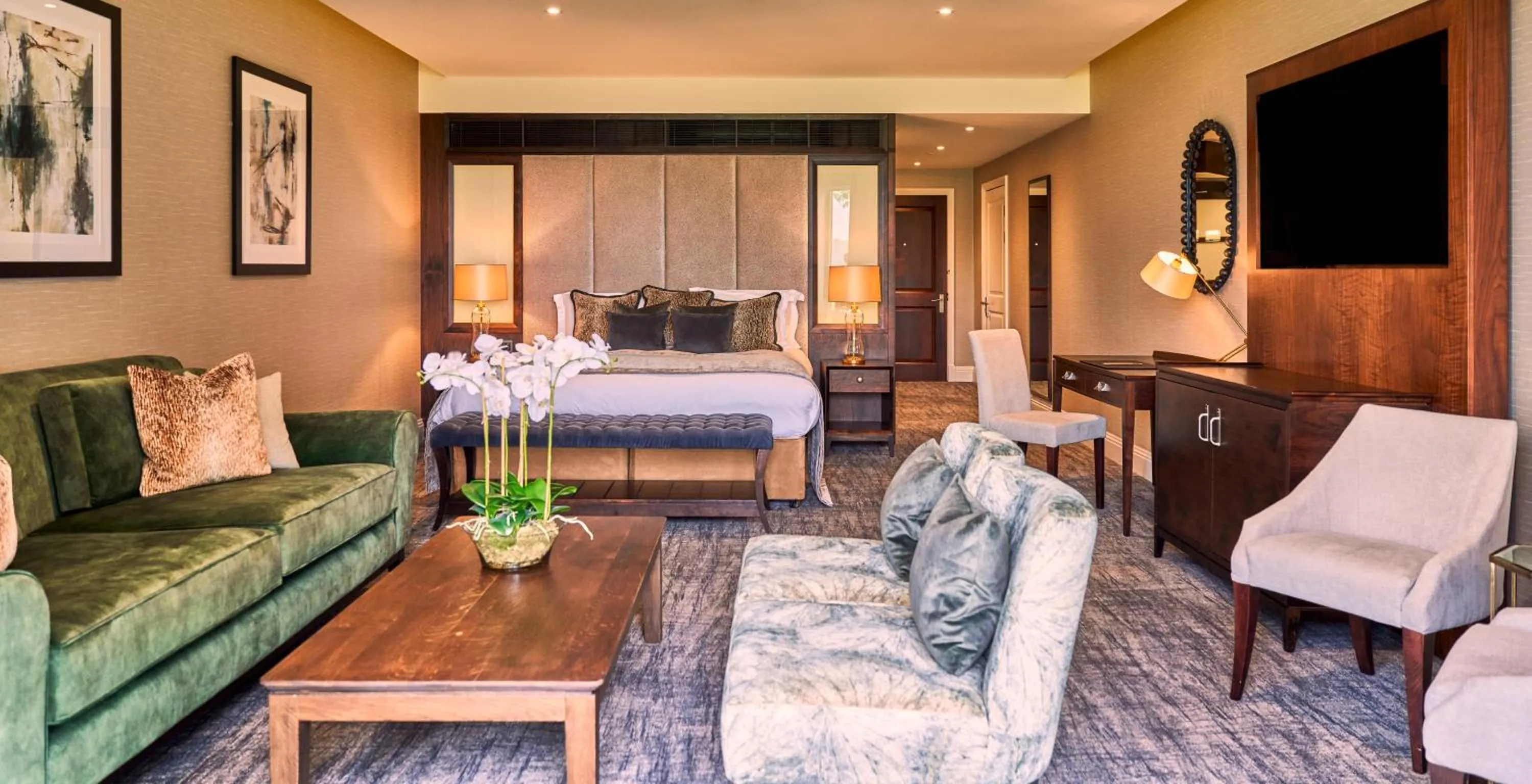 Bed in Rockliffe Hall Hotel Golf & Spa