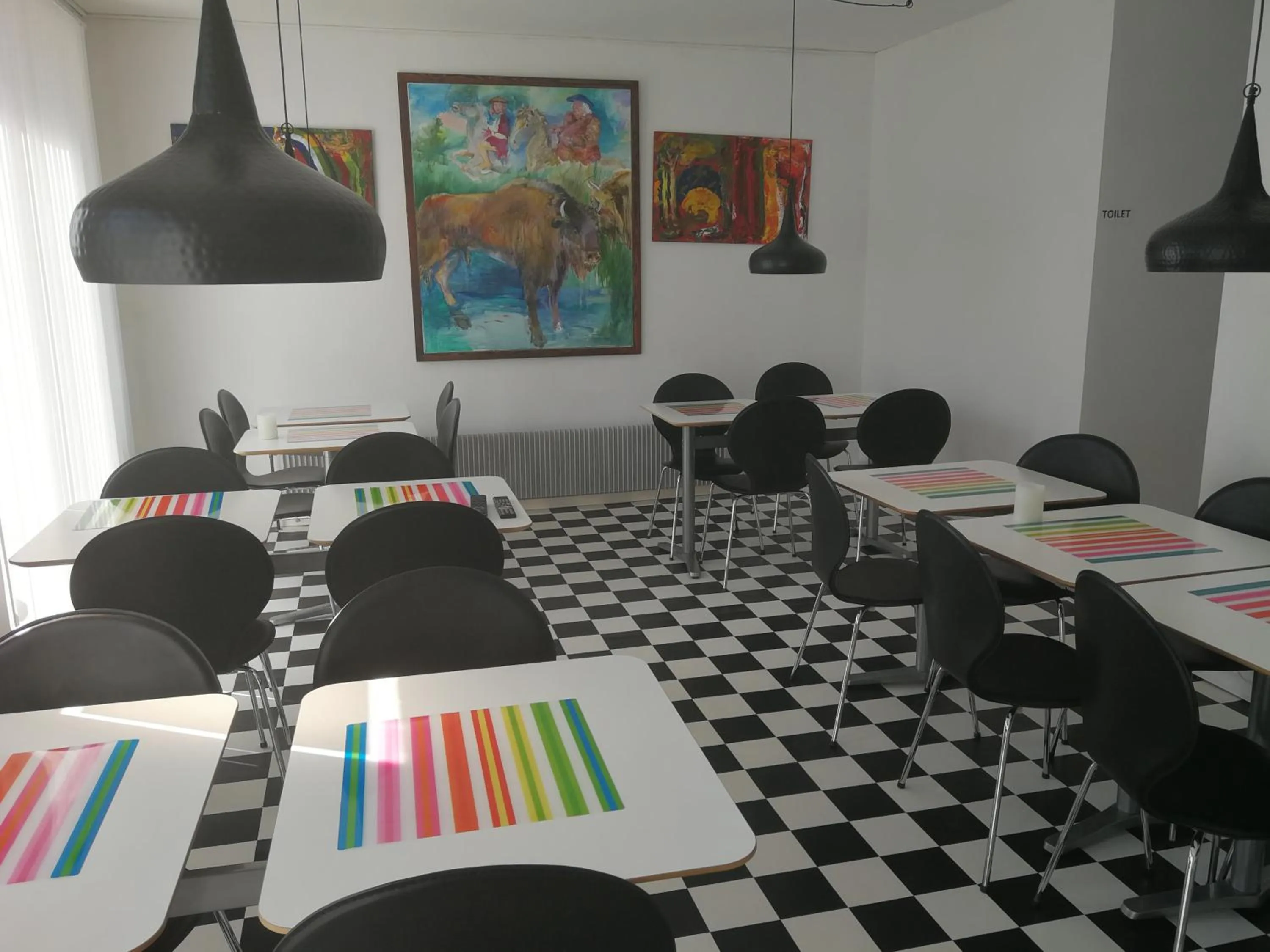 Restaurant/places to eat in Pasescia Bed and Breakfast.