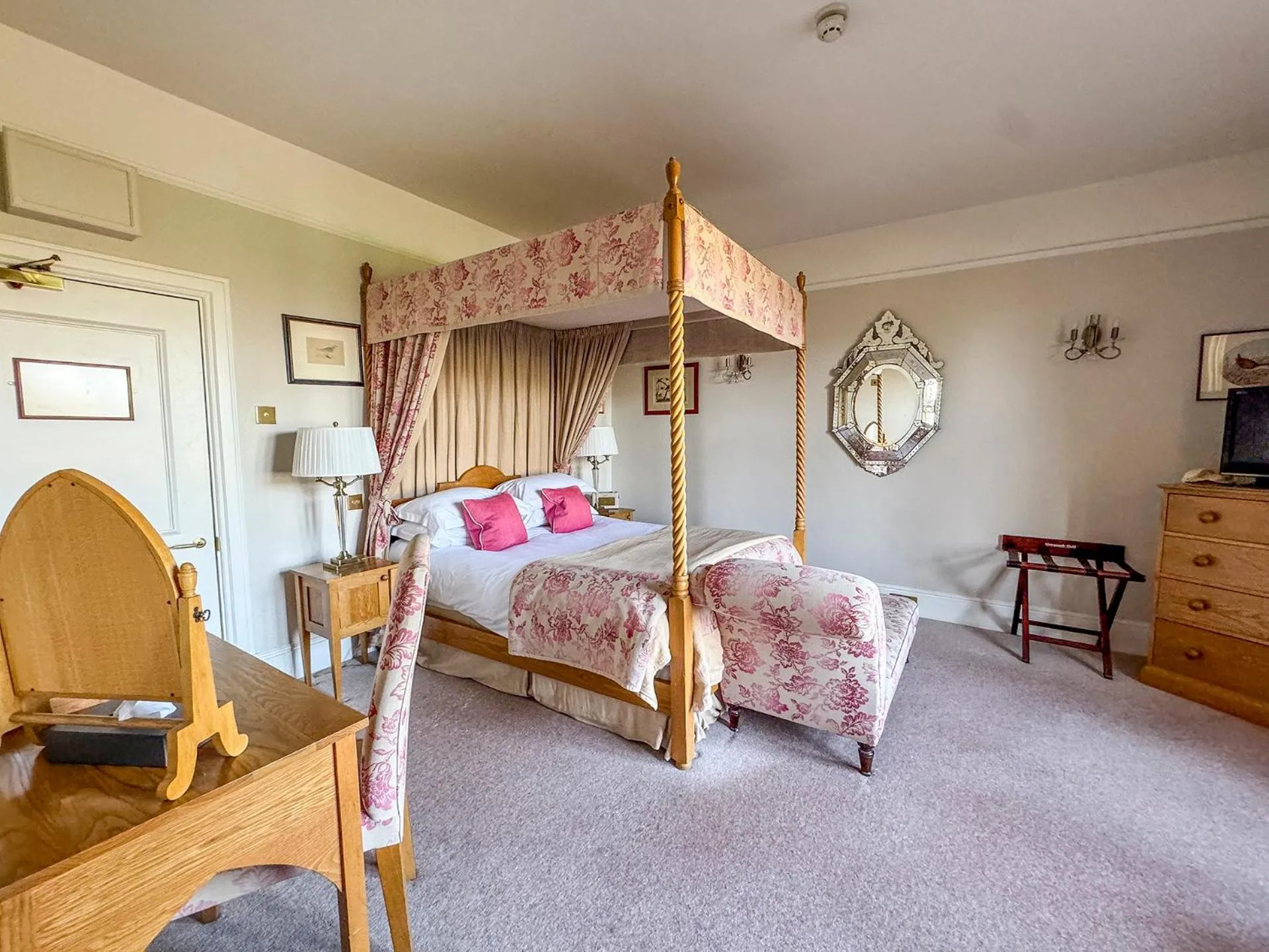 Bed in Llangoed Hall