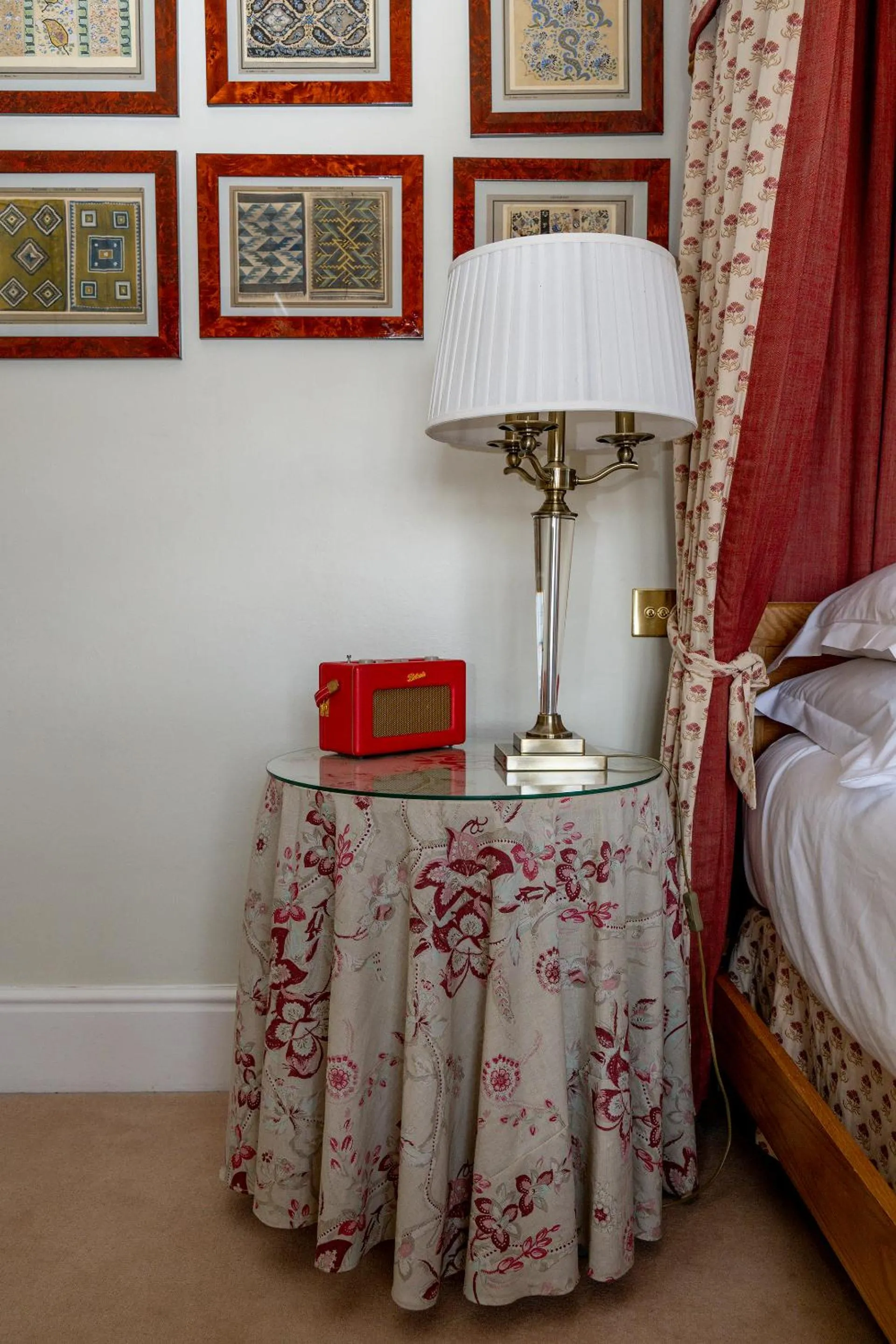 Decorative detail, Bed in Llangoed Hall