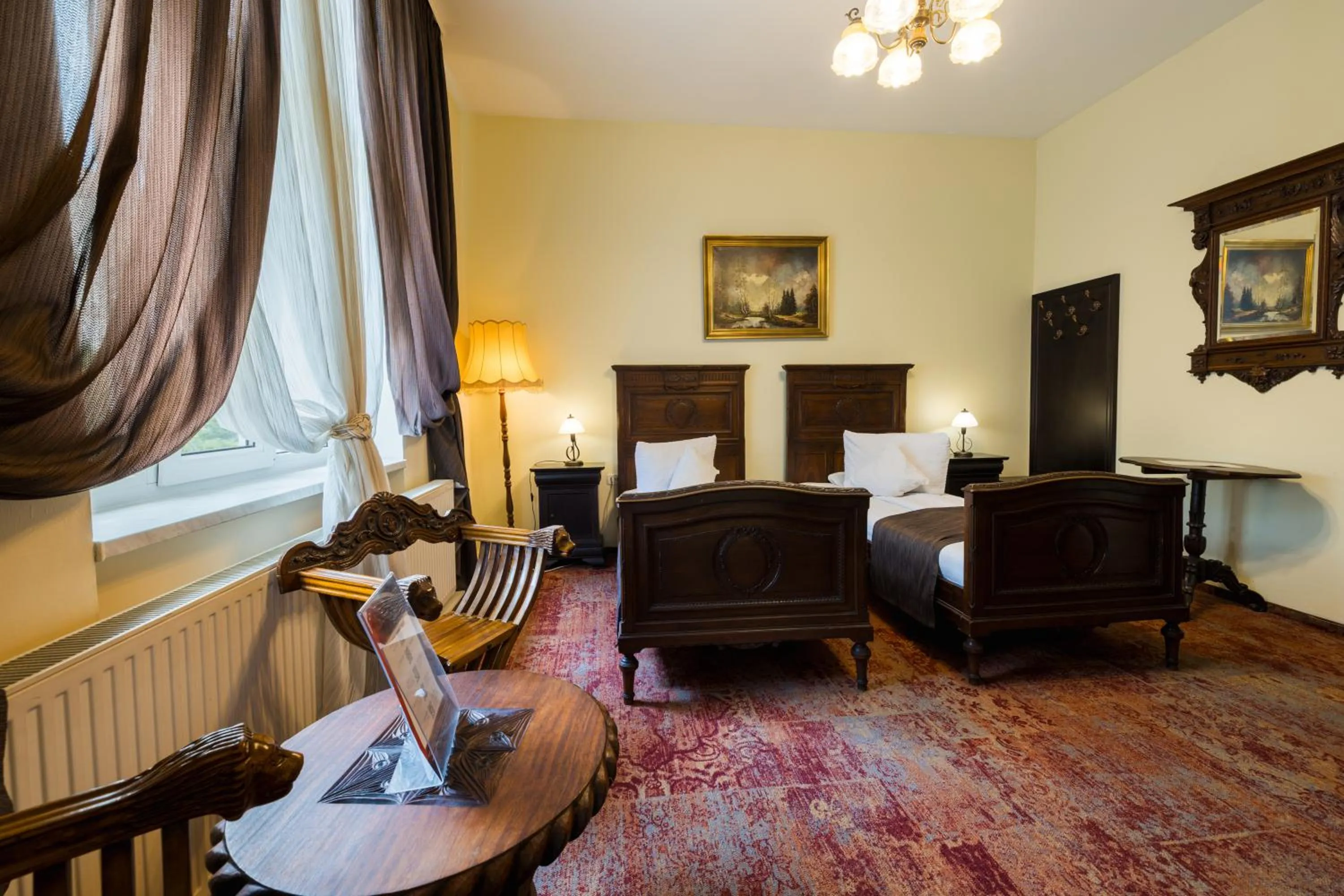 Bed in Residence Ambient