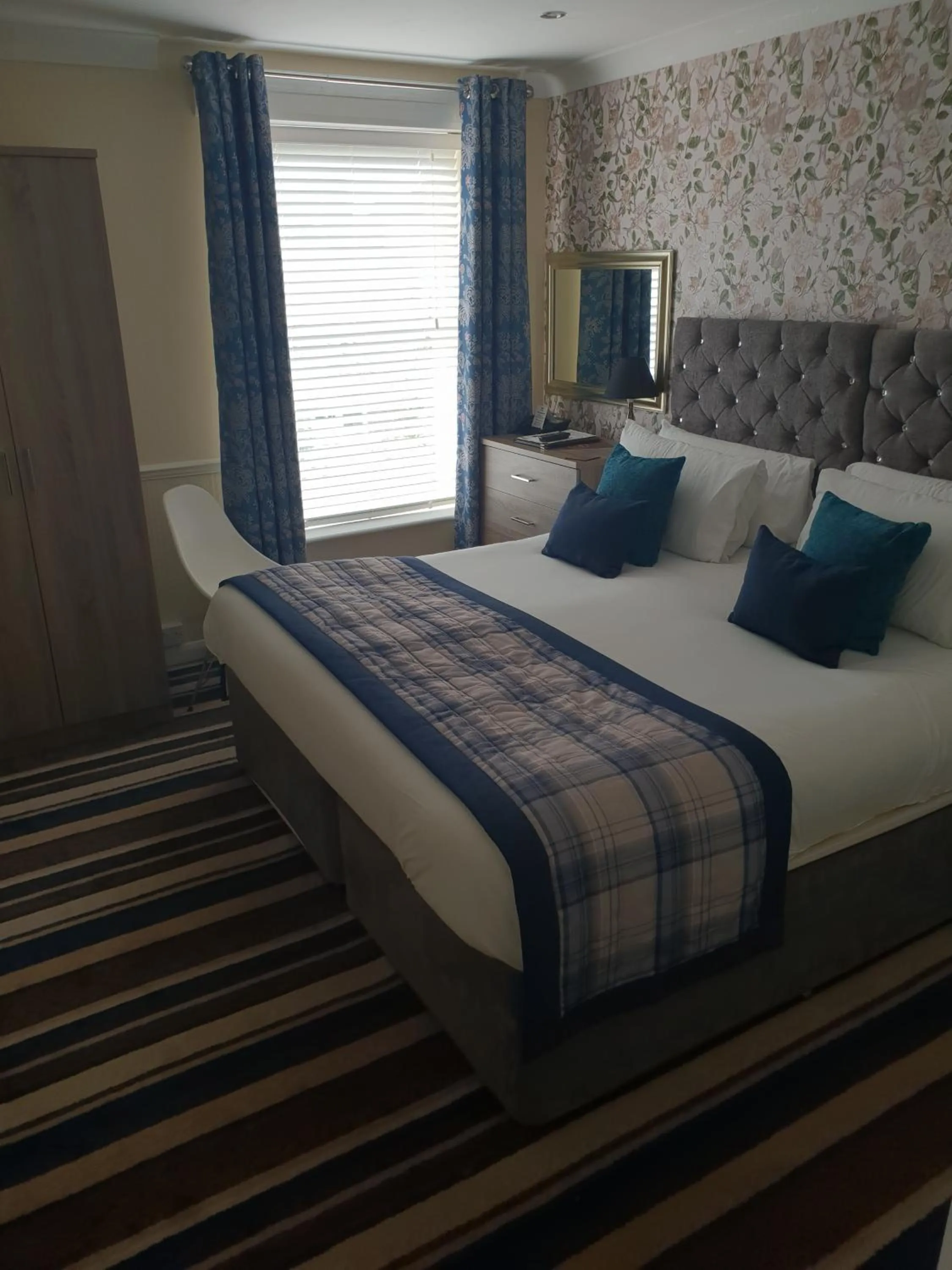 Bed in The Judds Folly Hotel, Sure Hotel Collection by Best Western