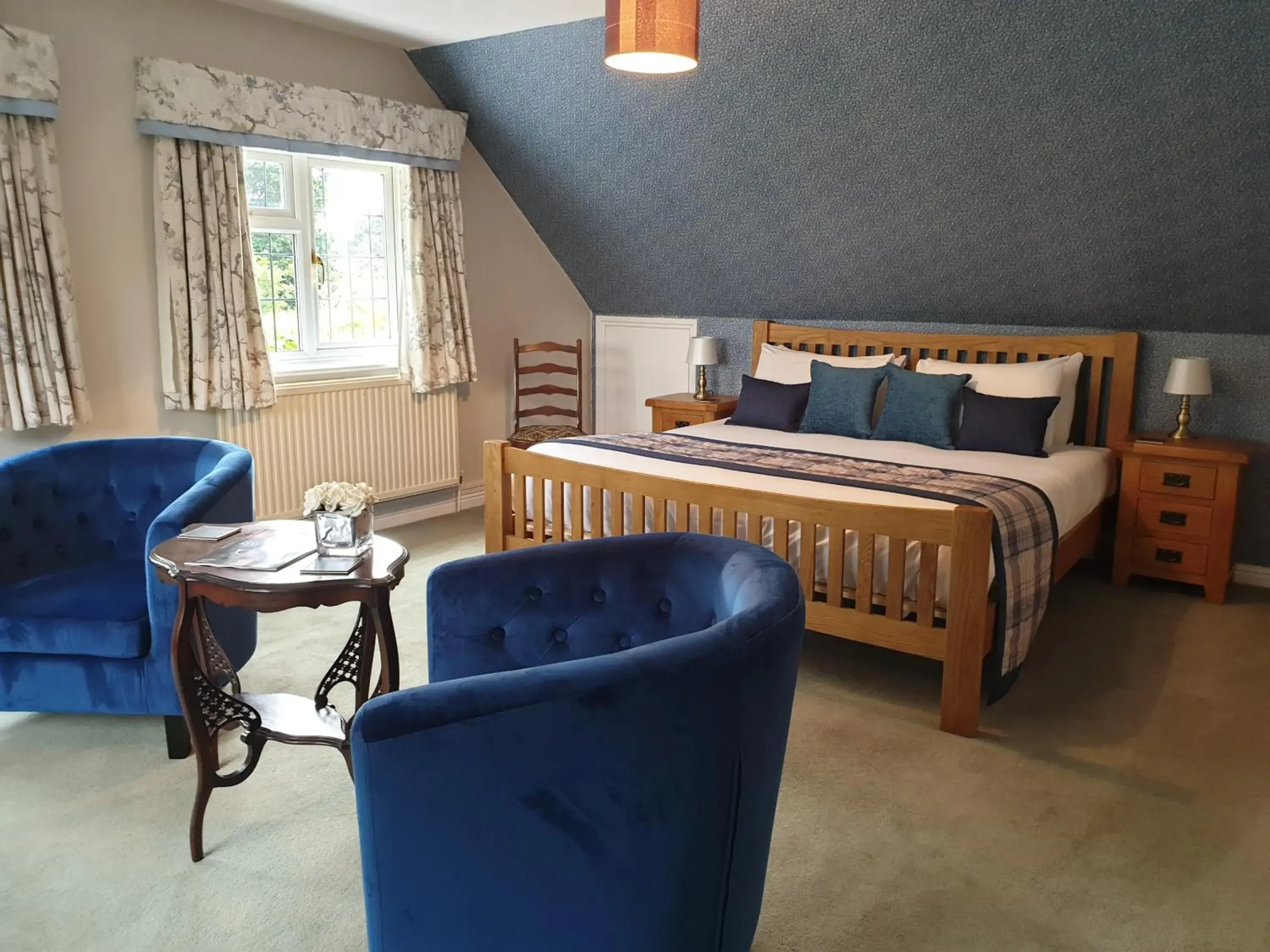 Bed in The Judds Folly Hotel, Sure Hotel Collection by Best Western Bed in The Judds Folly Hotel, Sure Hotel Collection by Best Western