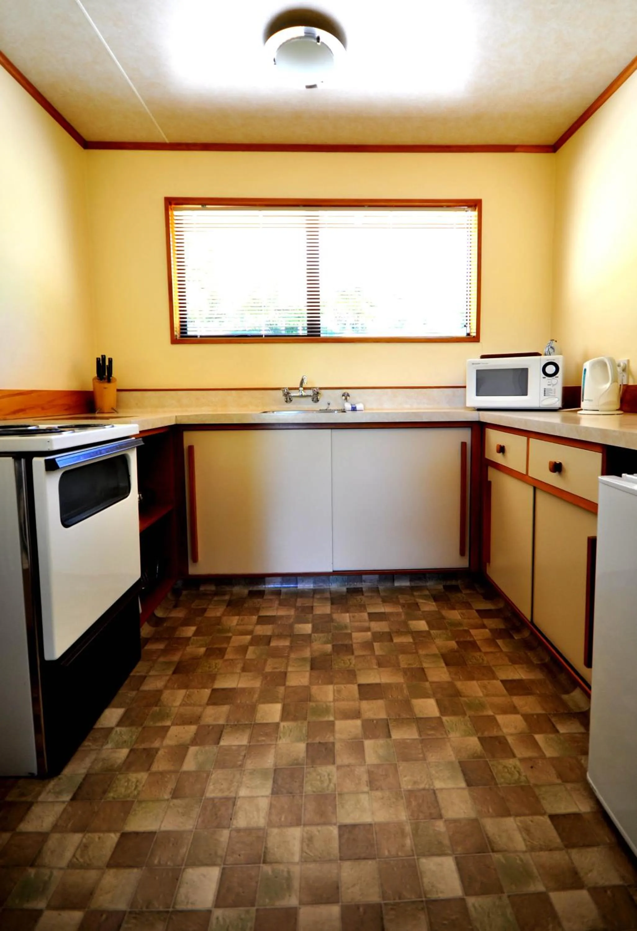 Kitchen or kitchenette in Greenacres Alpine Chalets & Villas