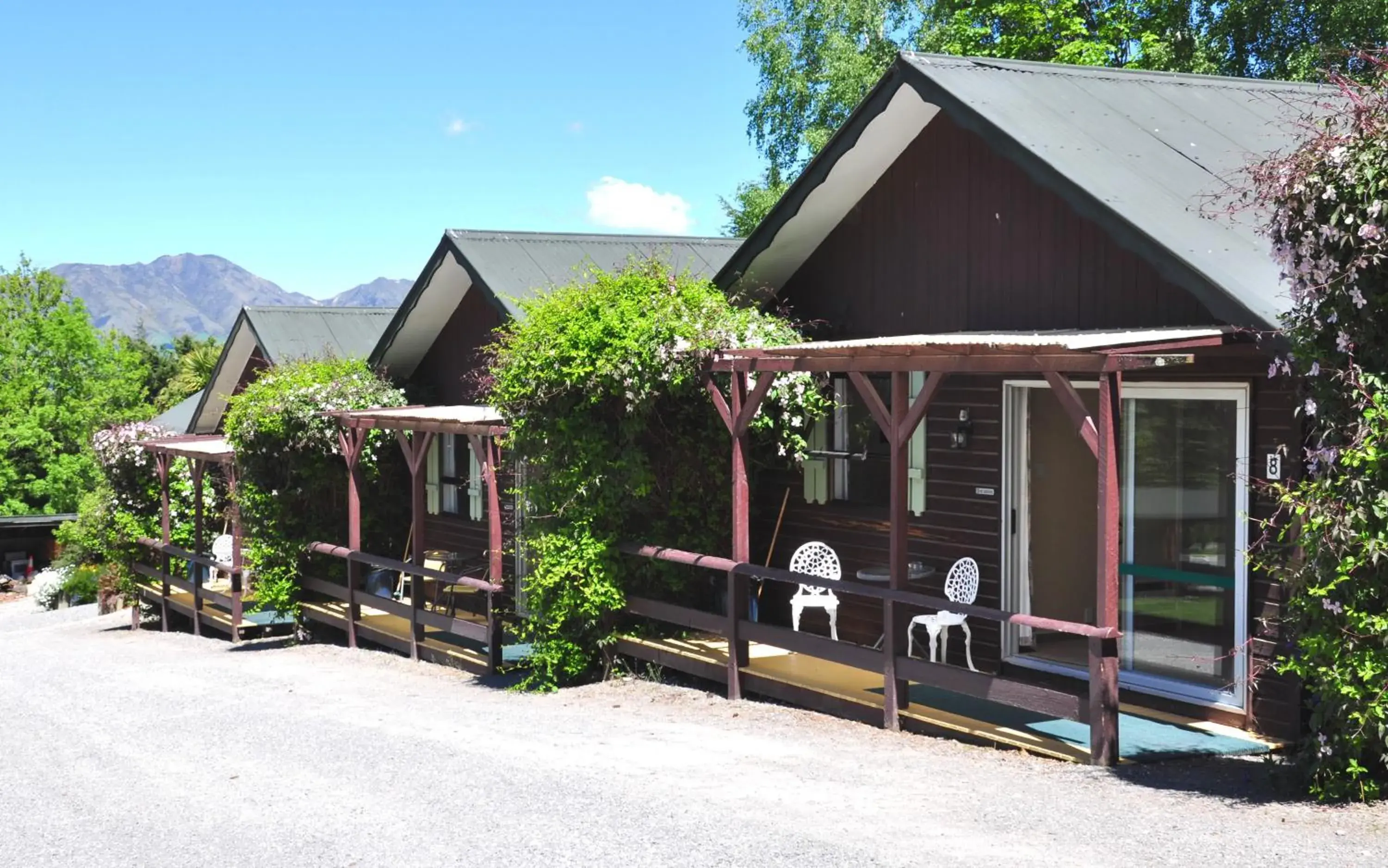 One-Bedroom Chalet in Greenacres Alpine Chalets & Villas One-Bedroom Chalet in Greenacres Alpine Chalets & Villas