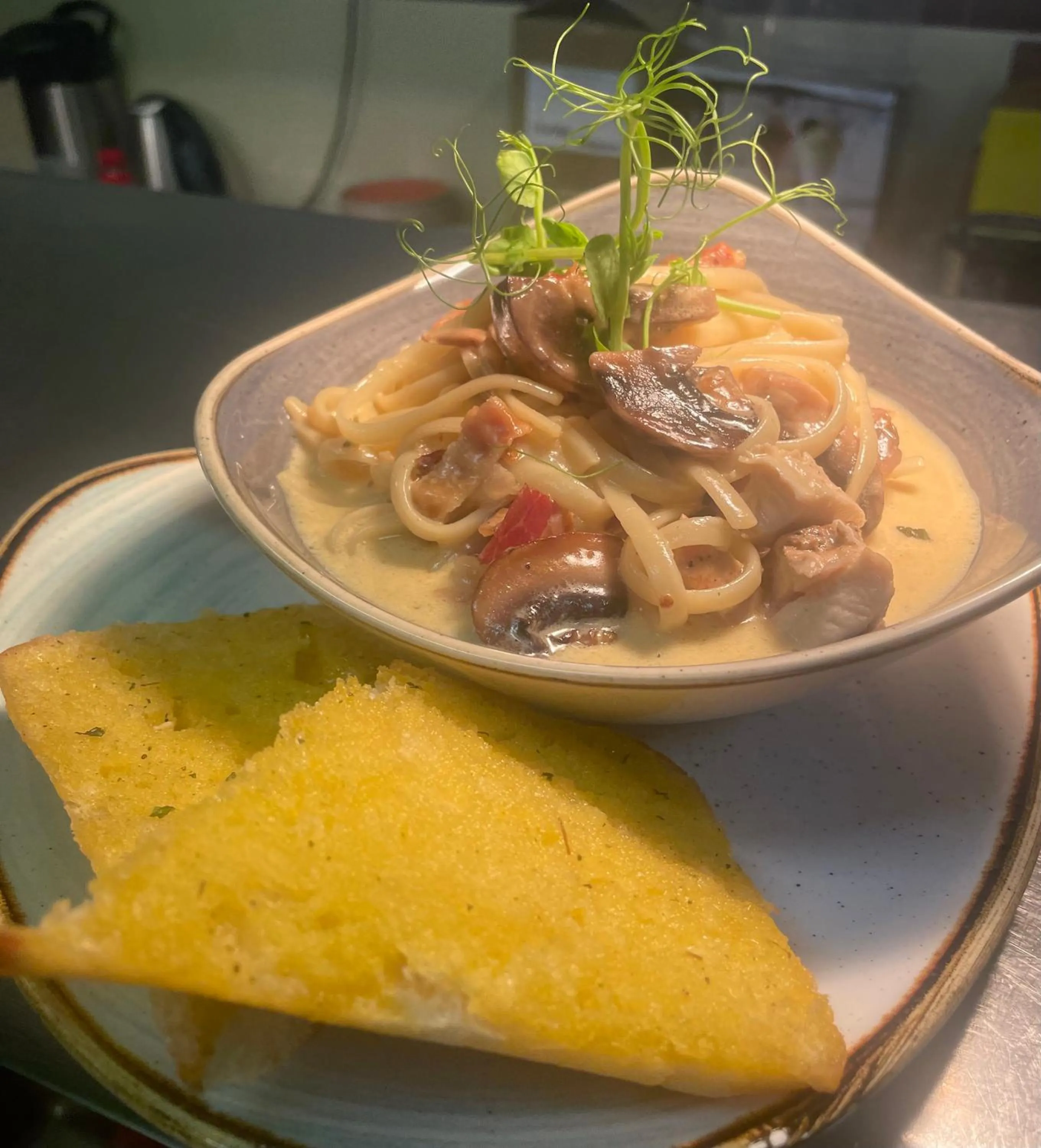 Food and drinks in The Lilly Restaurant With Rooms