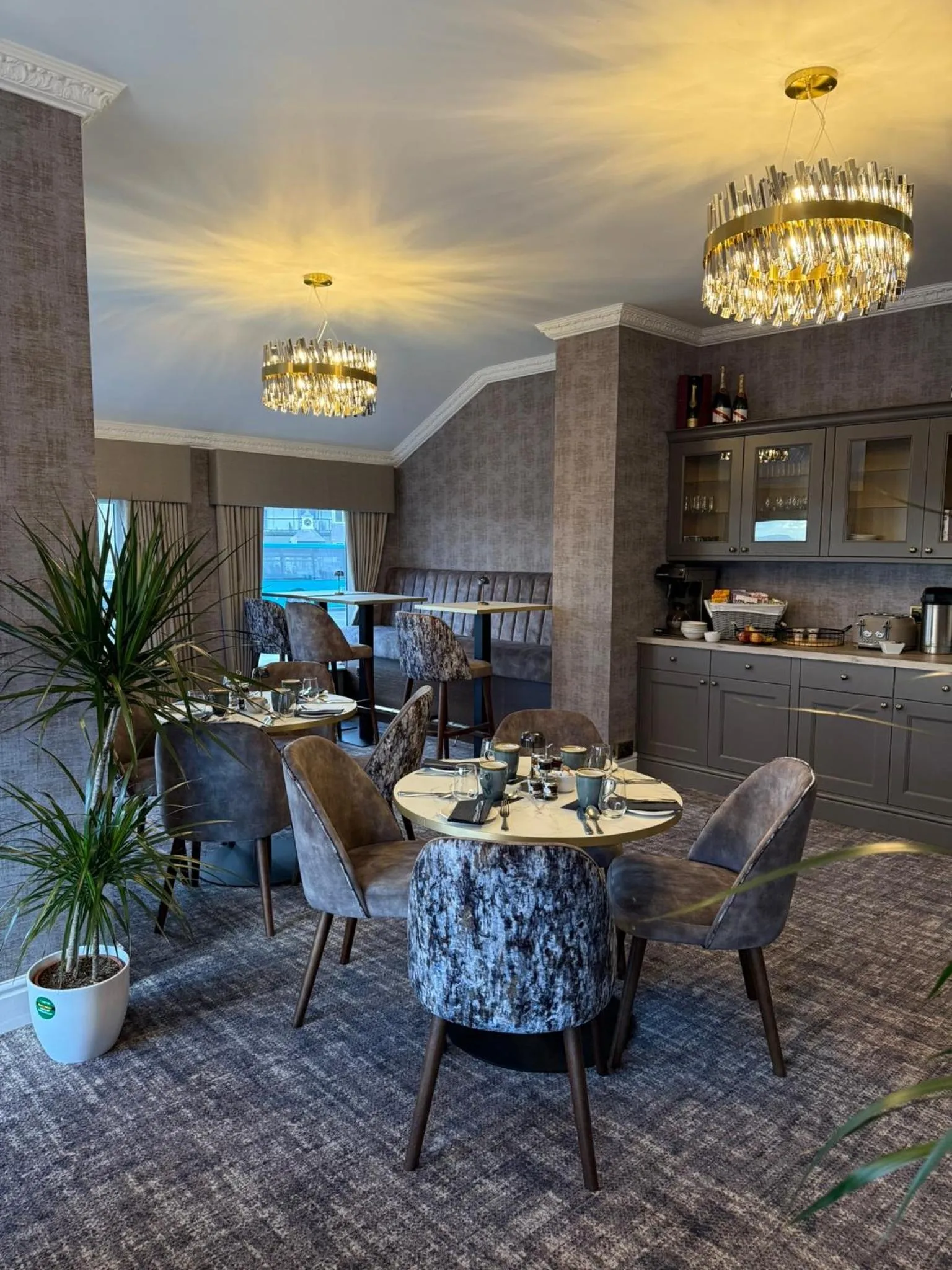 The Lilly Restaurant With Rooms