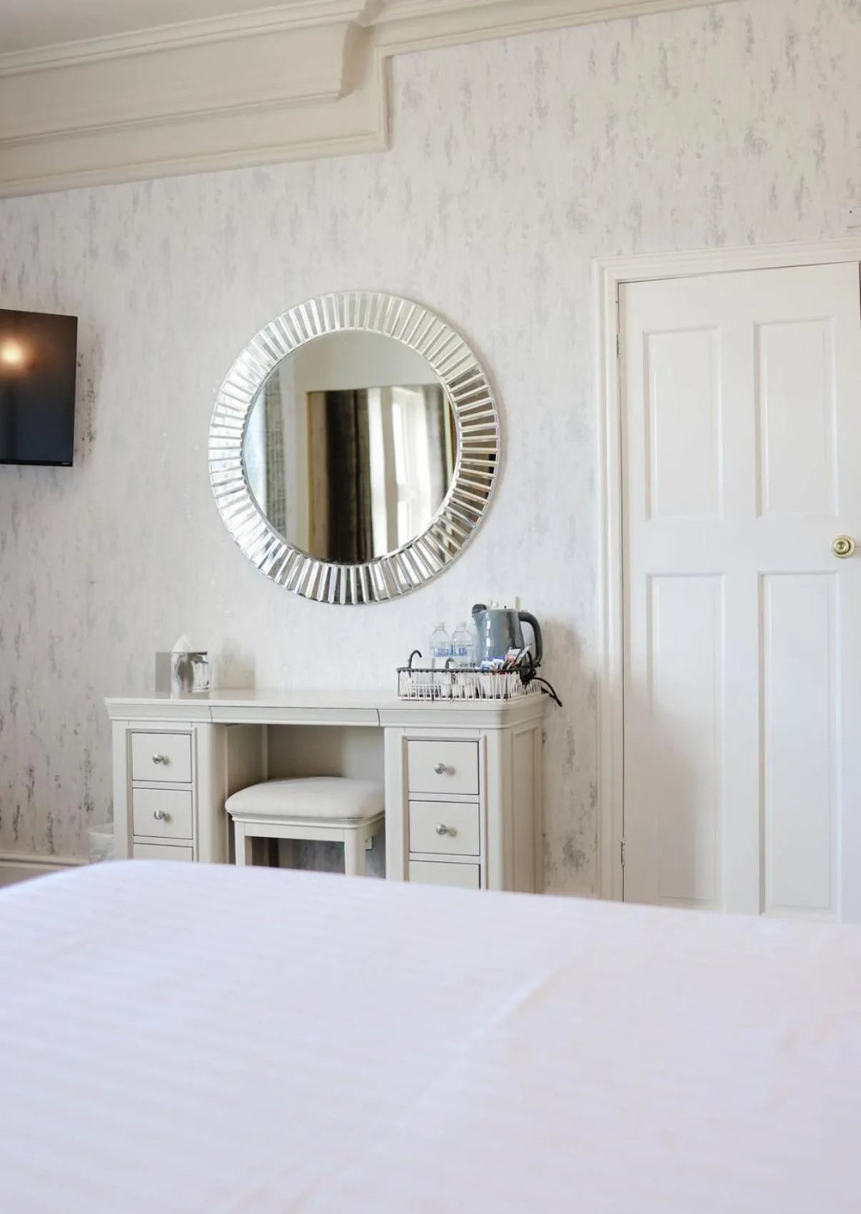 Bed in The Lilly Restaurant With Rooms