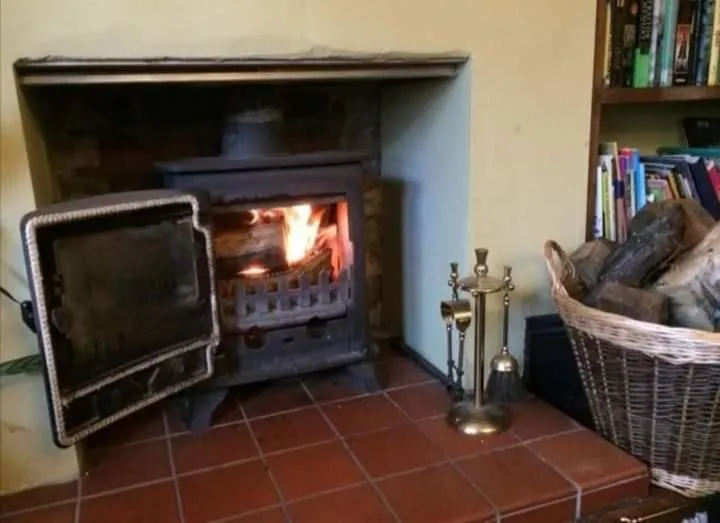 Llangollen Hostel Self-catering - Only Private Guest Bedrooms