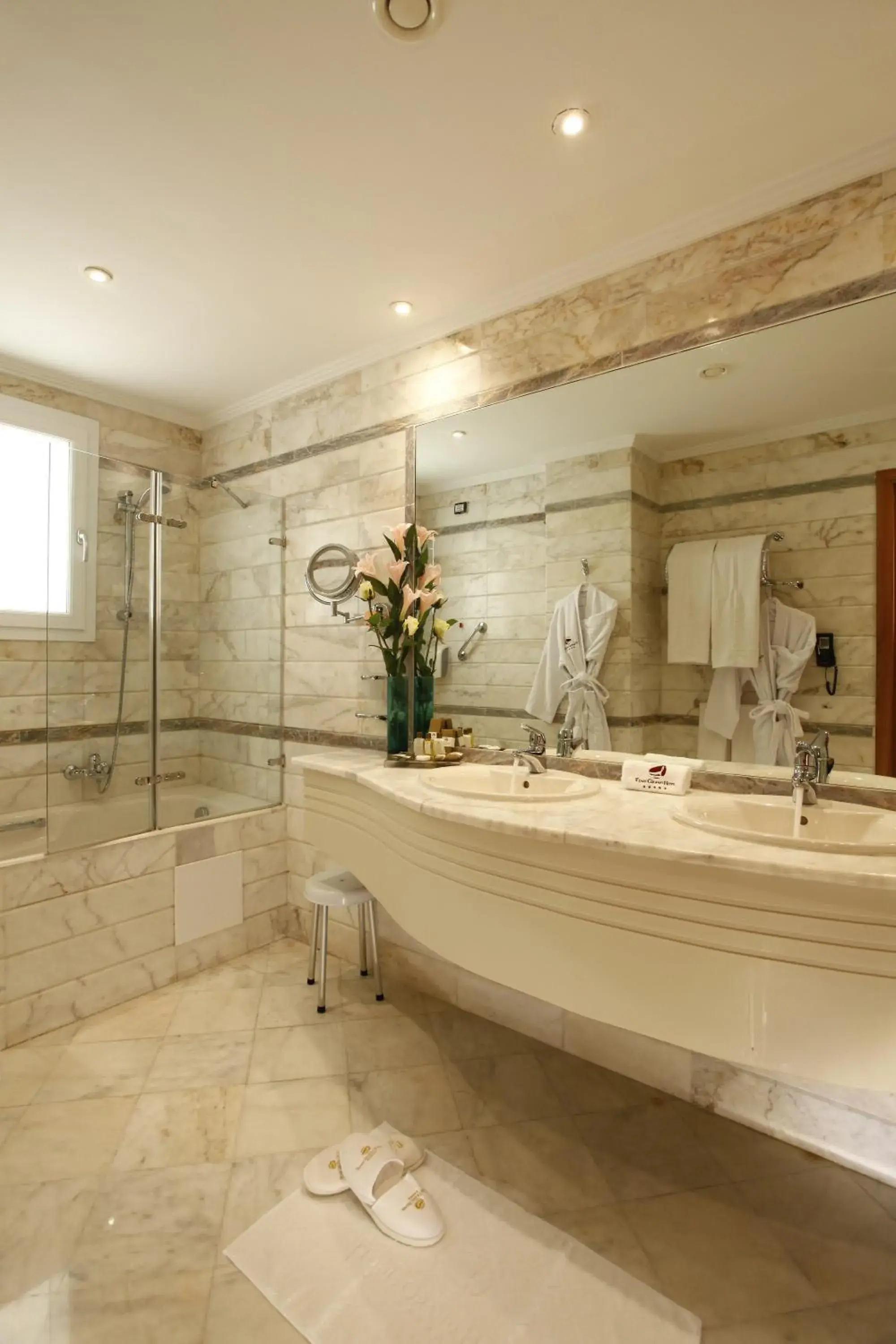 Executive Double Room - single occupancy in Tunis Grand Hotel Executive Double Room - single occupancy in Tunis Grand Hotel