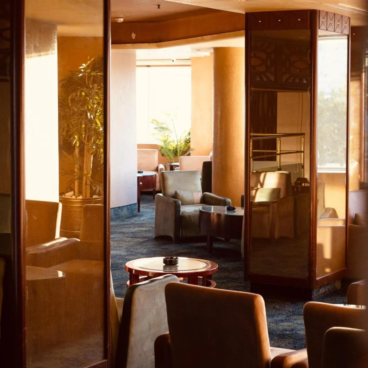 Living room in Tunis Grand Hotel