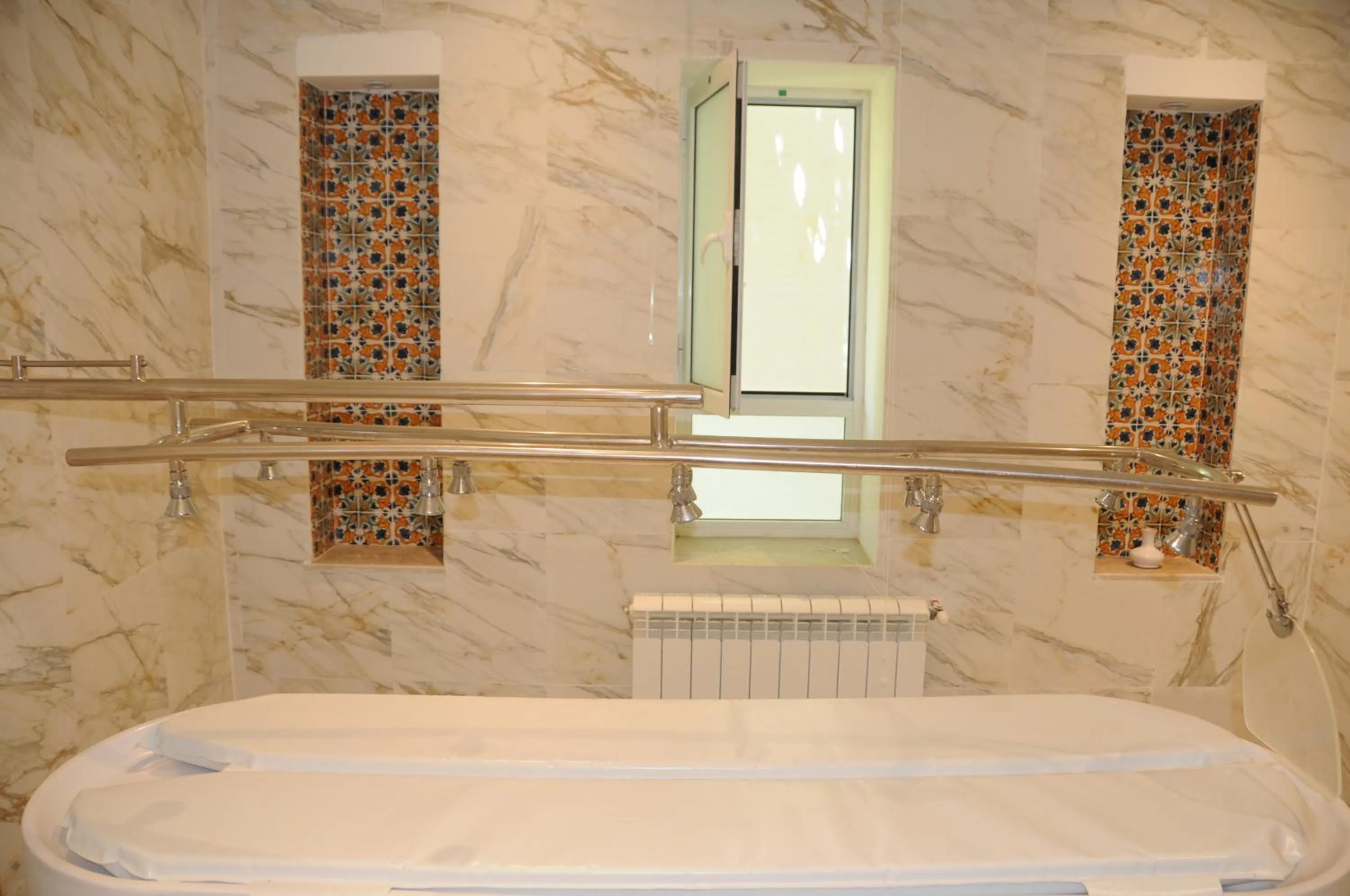 Fitness centre/facilities in Hotel Menara