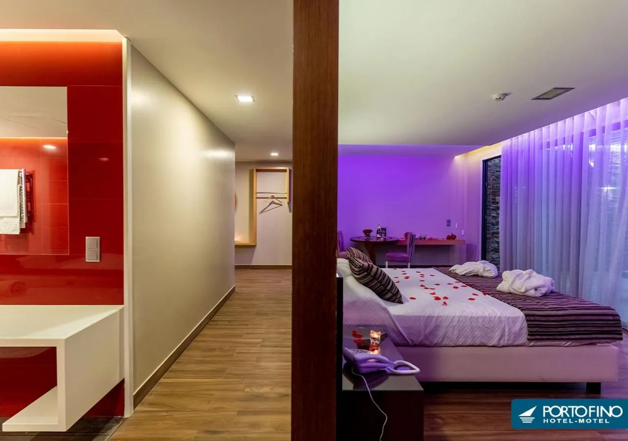 Bedroom, Bed in Motel Portofino