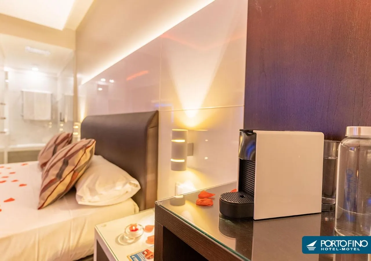 Bed in Motel Portofino