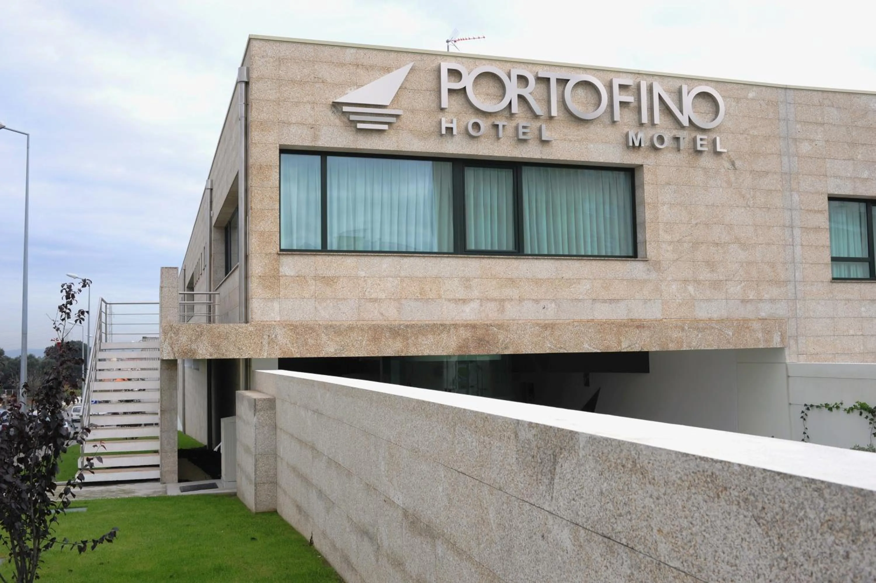 Property building in Motel Portofino