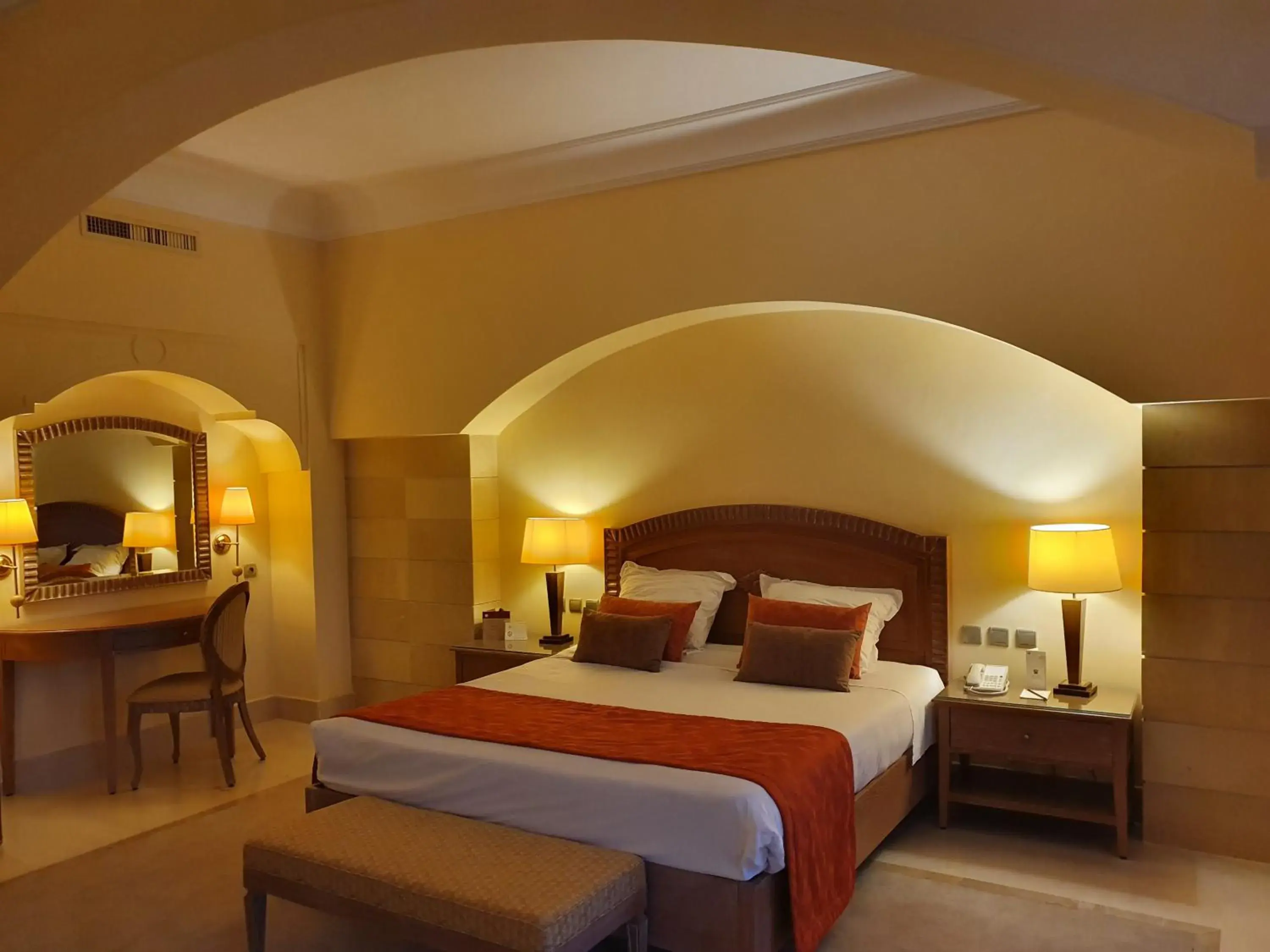 Bedroom, Bed in Hasdrubal Prestige Thalassa & Spa Djerba Bedroom, Bed in Hasdrubal Prestige Thalassa & Spa Djerba