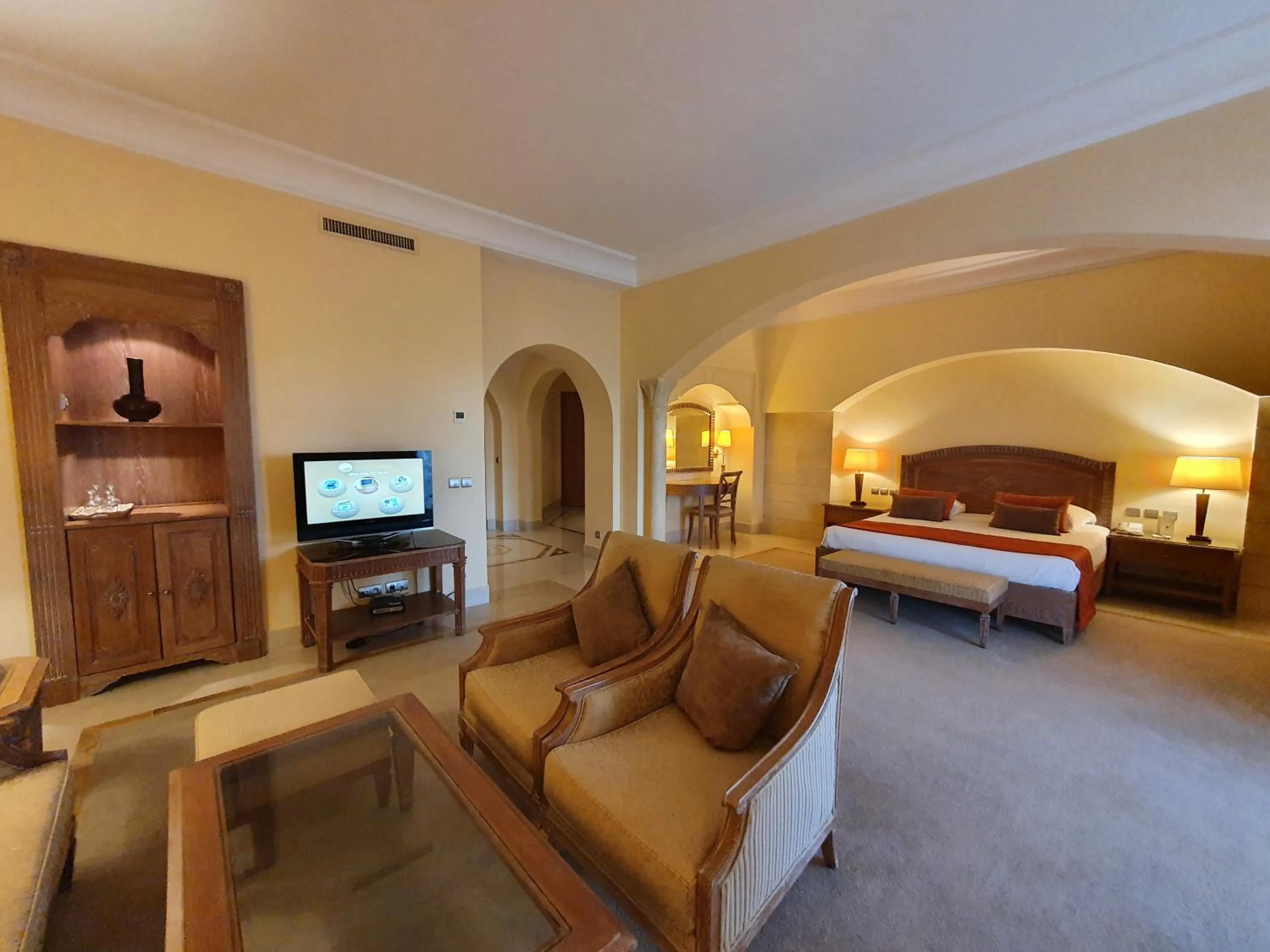 Bedroom, Bed in Hasdrubal Prestige Thalassa & Spa Djerba