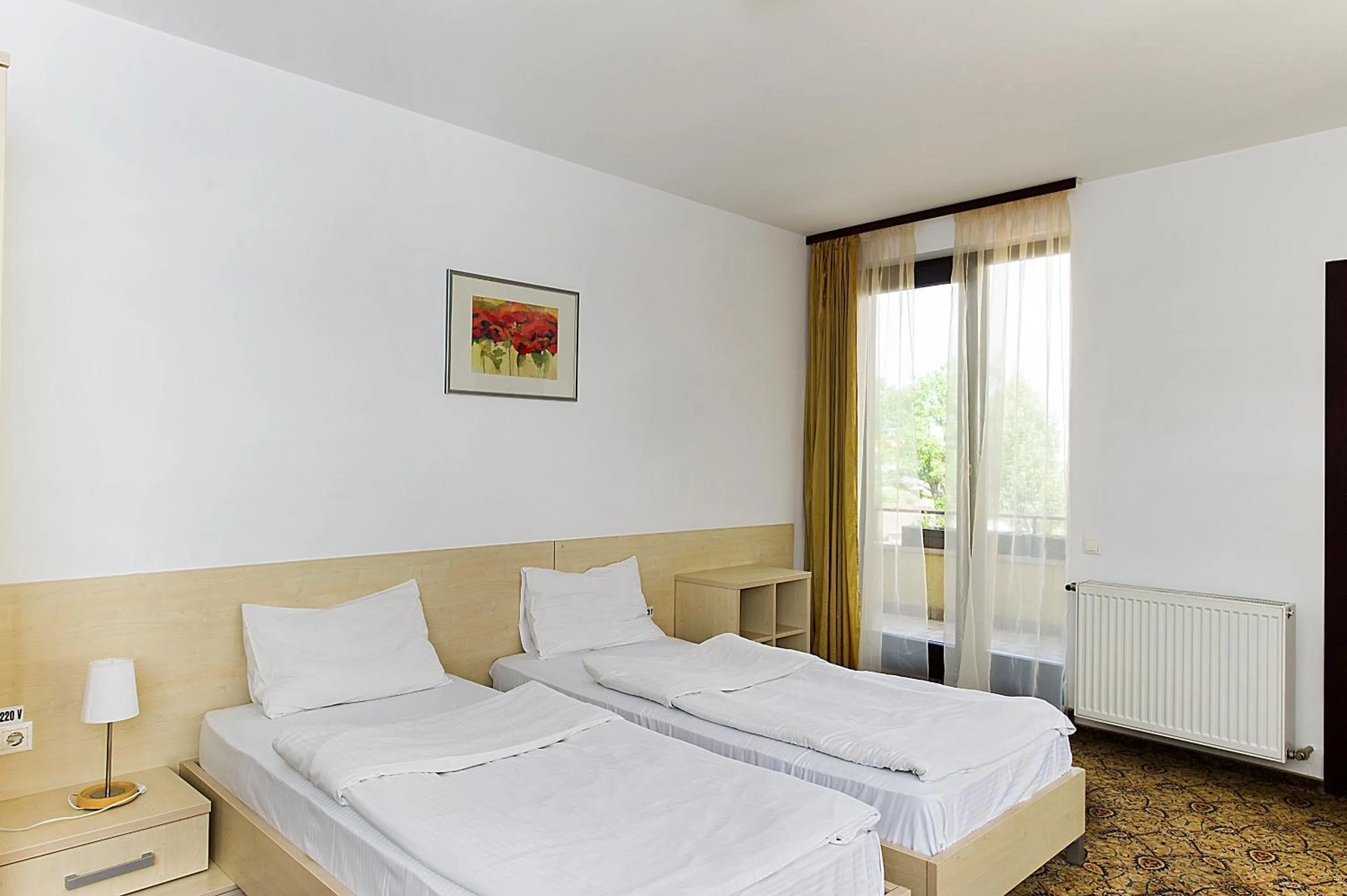 Bed in AselTur Brasov