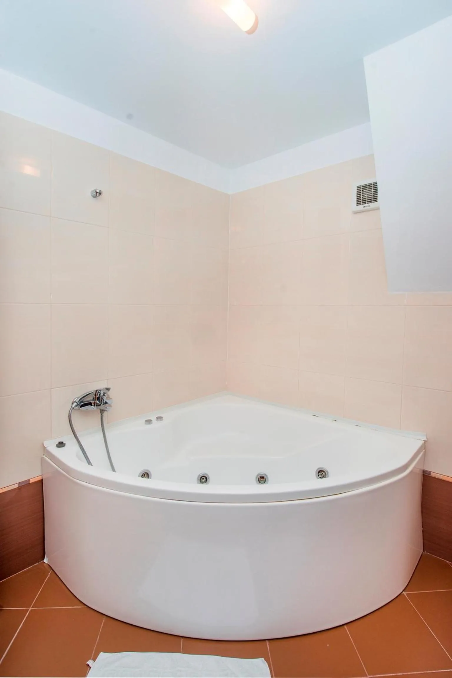Bathroom in AselTur Brasov