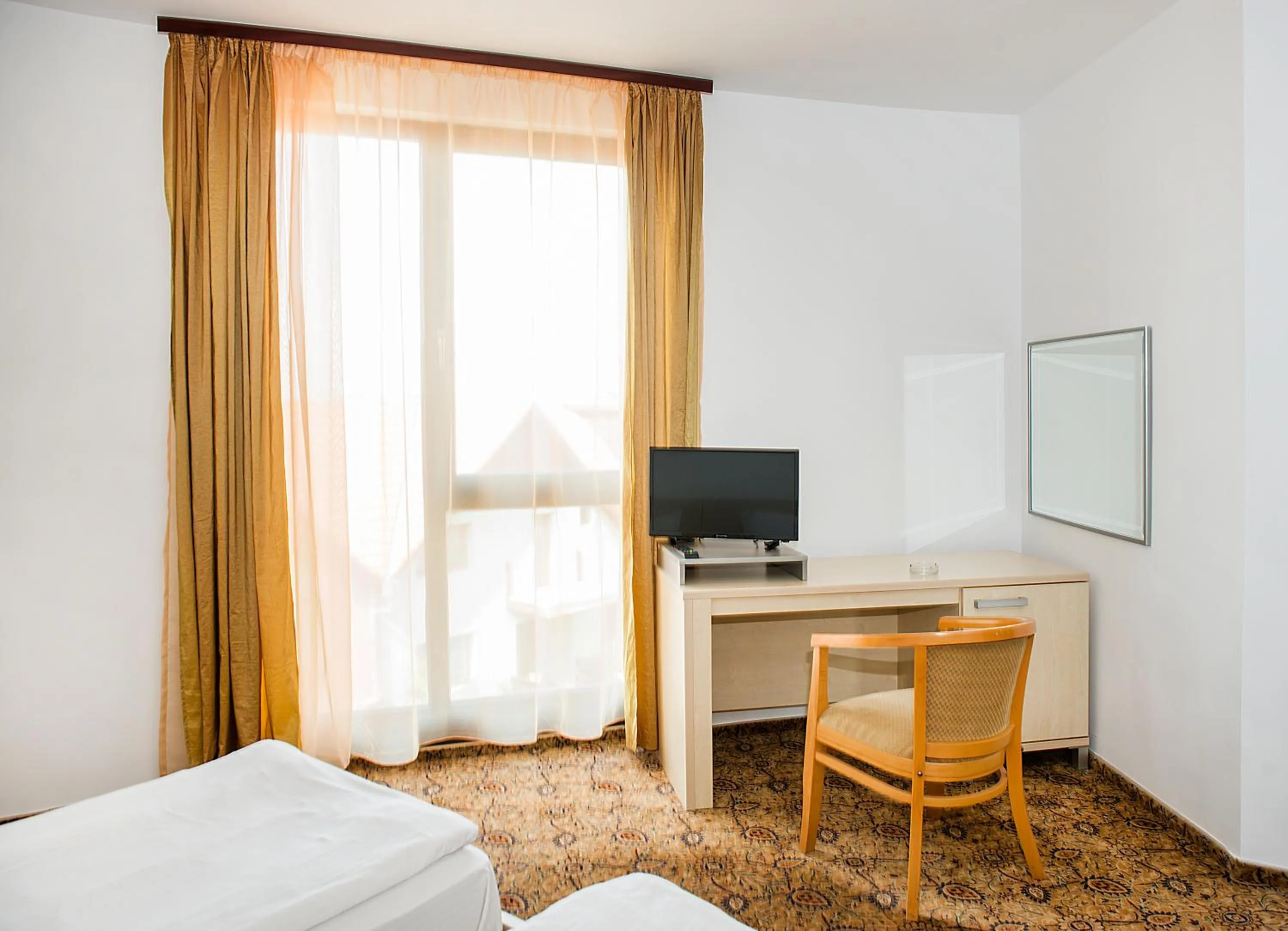 TV and multimedia, Bed in AselTur Brasov