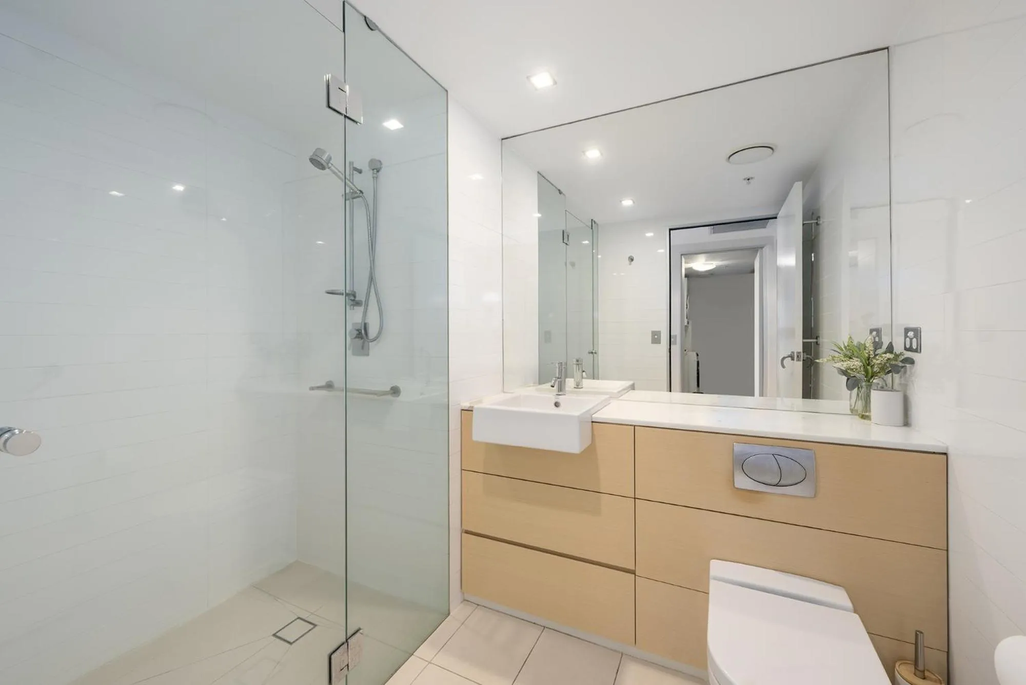 Ambience on Burleigh Beach