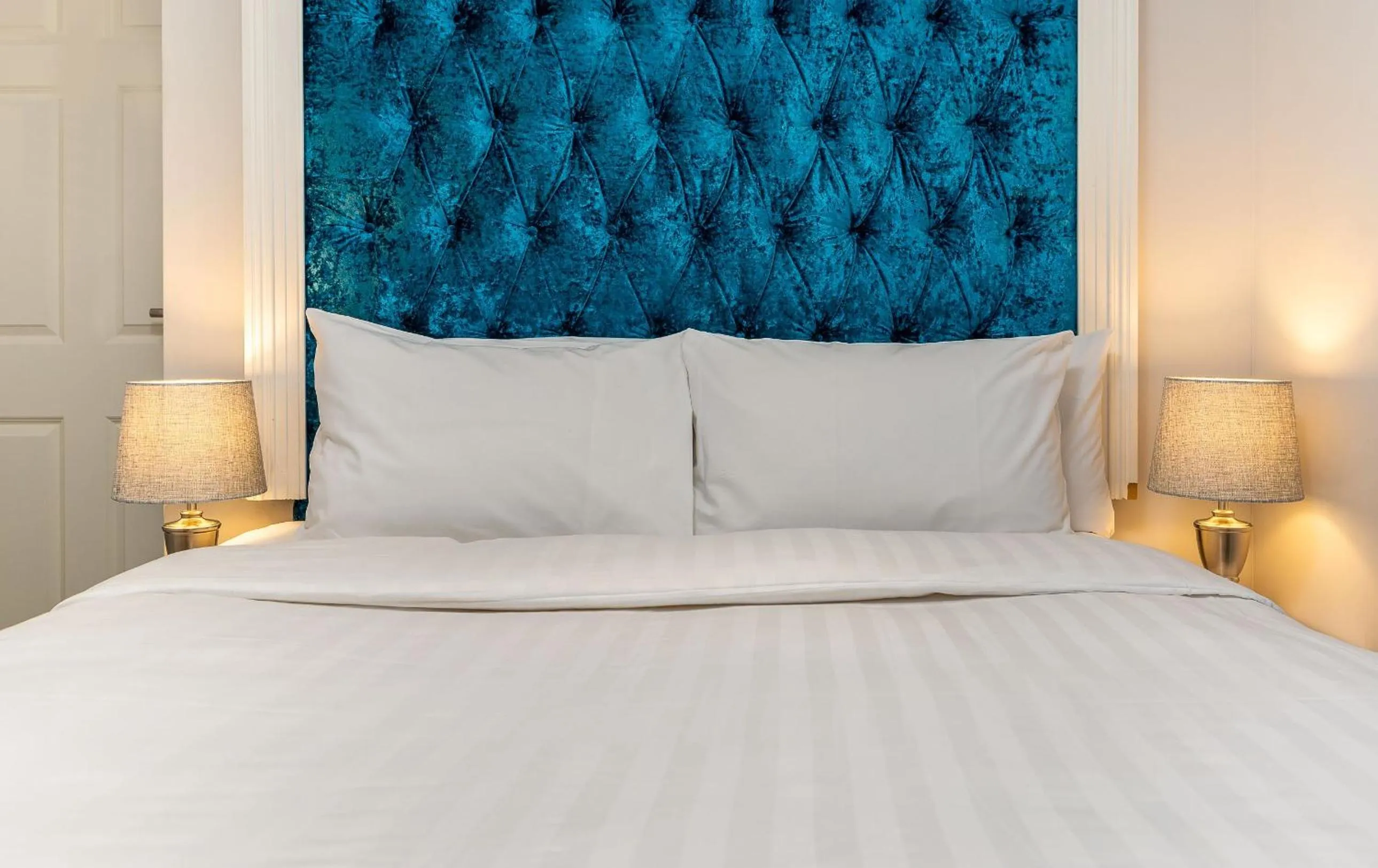 Bed in Clifden House by Nina