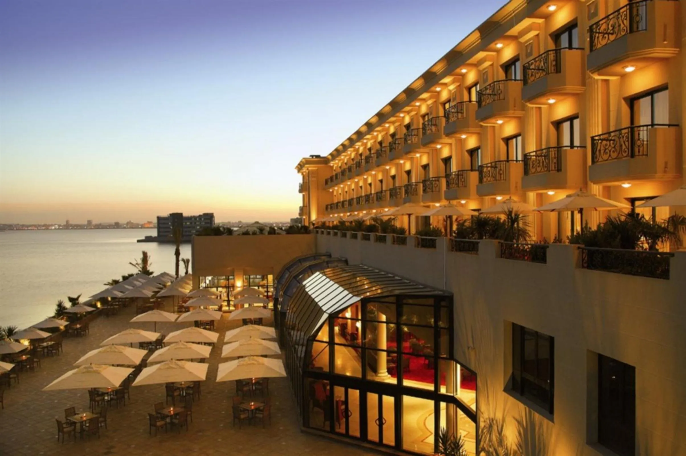 Facade/entrance in Concorde Les Berges du Lac