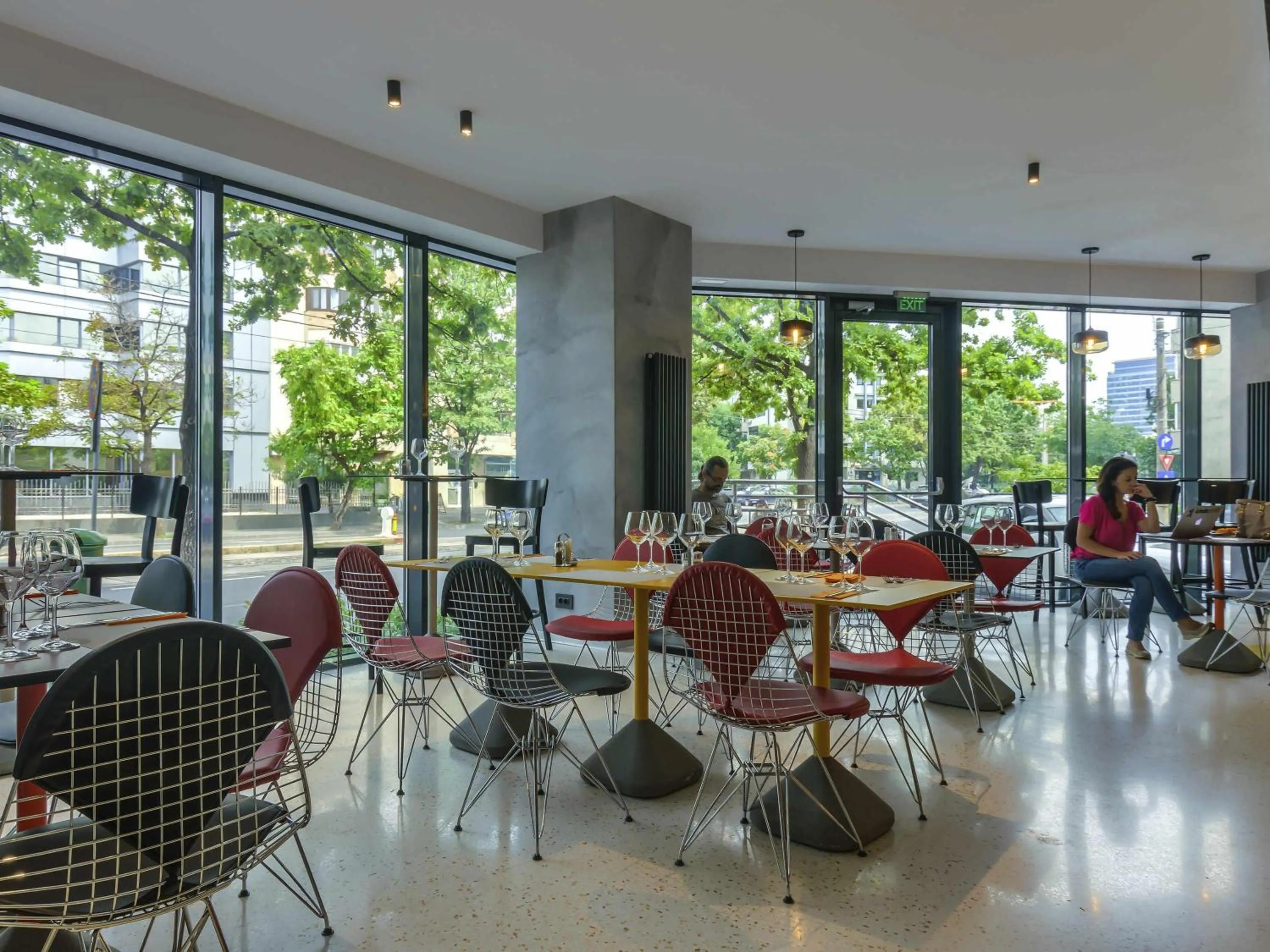 Restaurant/places to eat in ibis Styles Bucharest Erbas