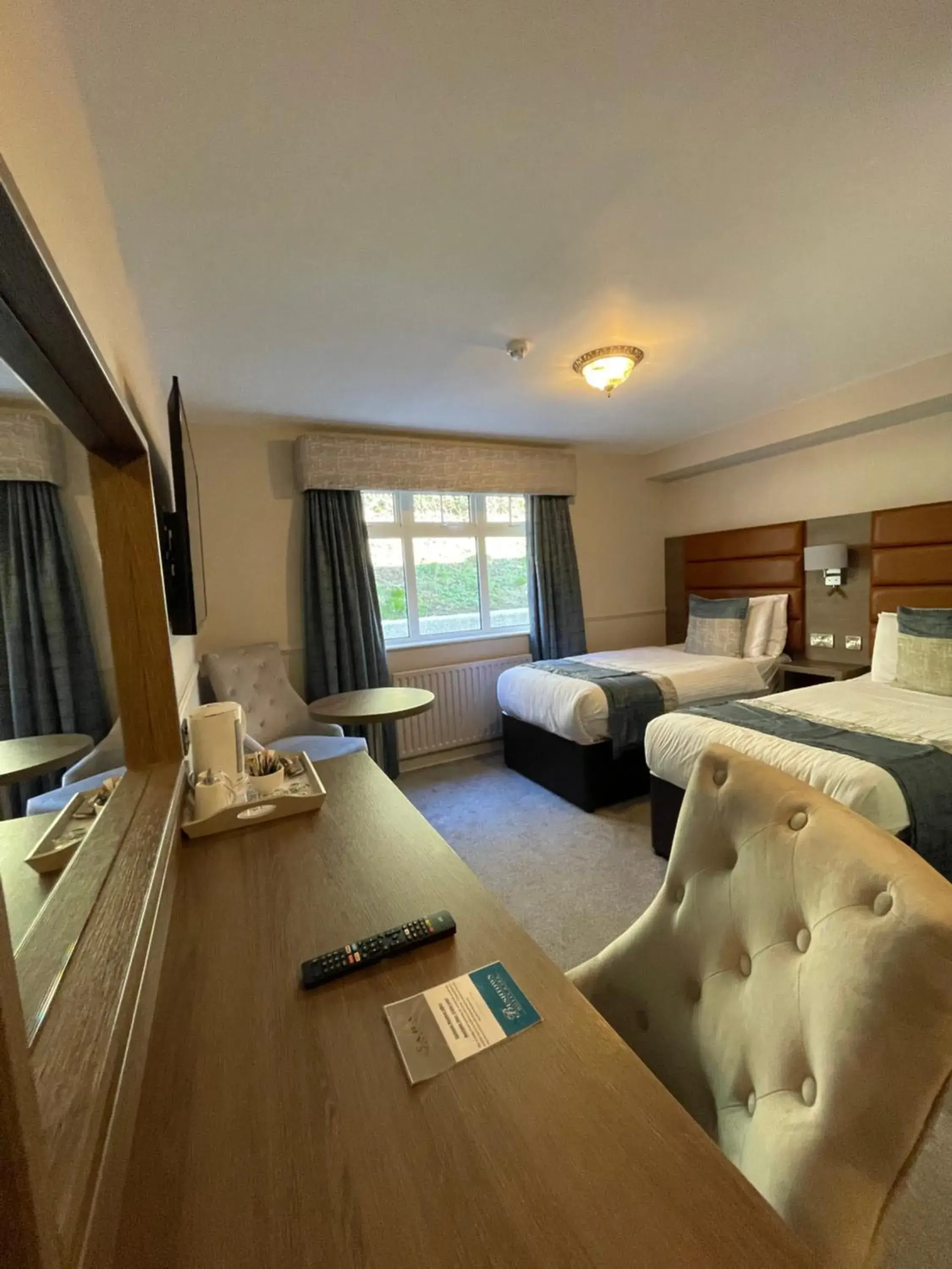 Twin Room in Bushtown Hotel & Spa Twin Room in Bushtown Hotel & Spa