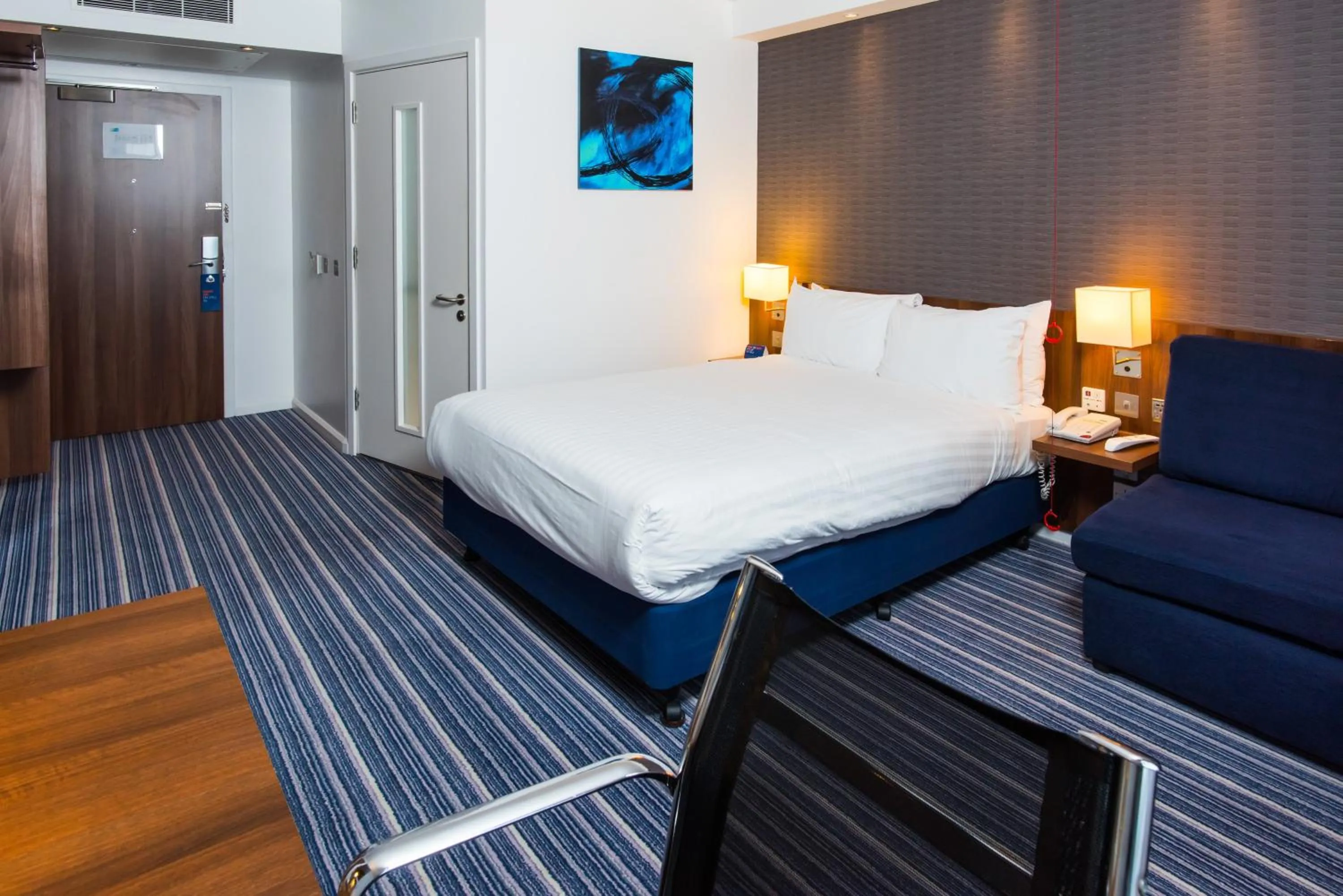 Photo of the whole room in Holiday Inn Express Tamworth by IHG