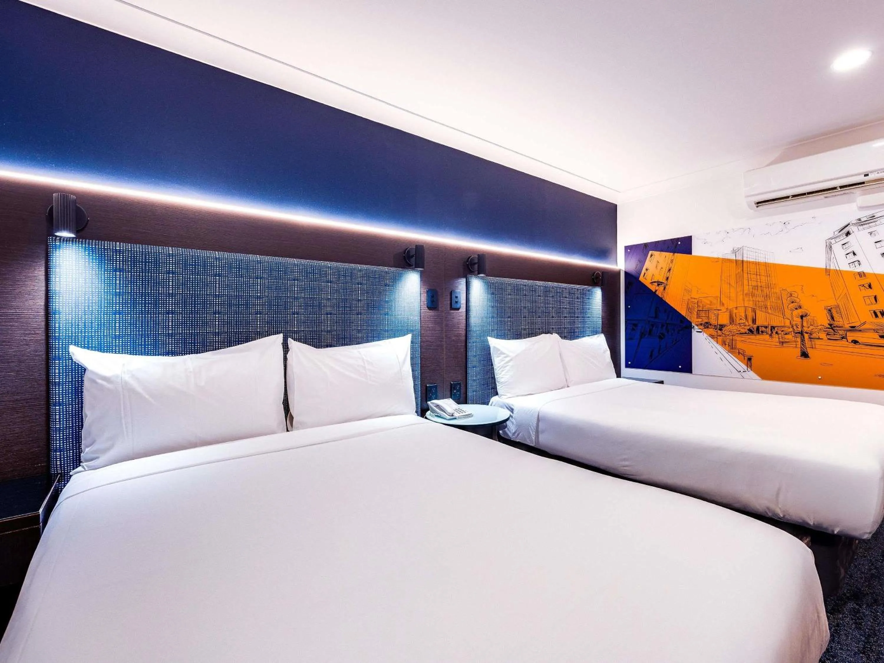 Bedroom, Bed in Mercure Wellington Abel Tasman