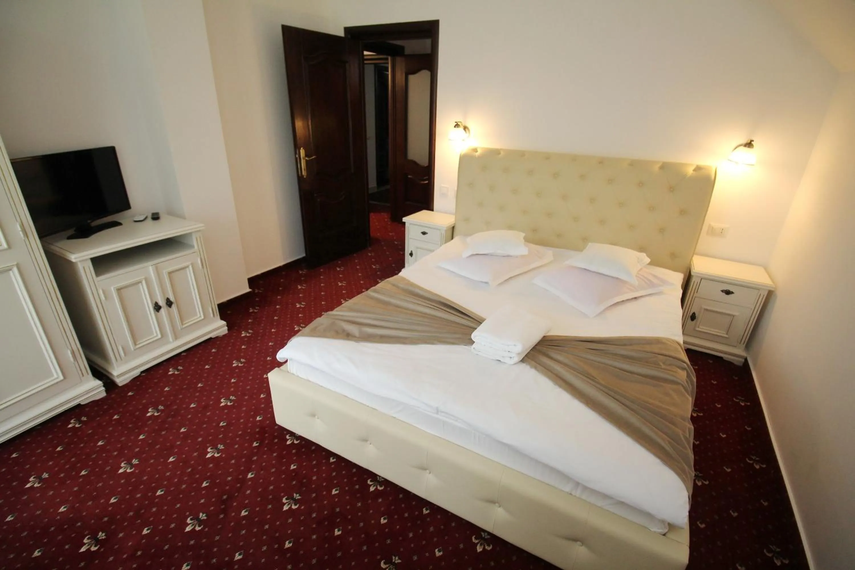 Bed in Pension Elegance