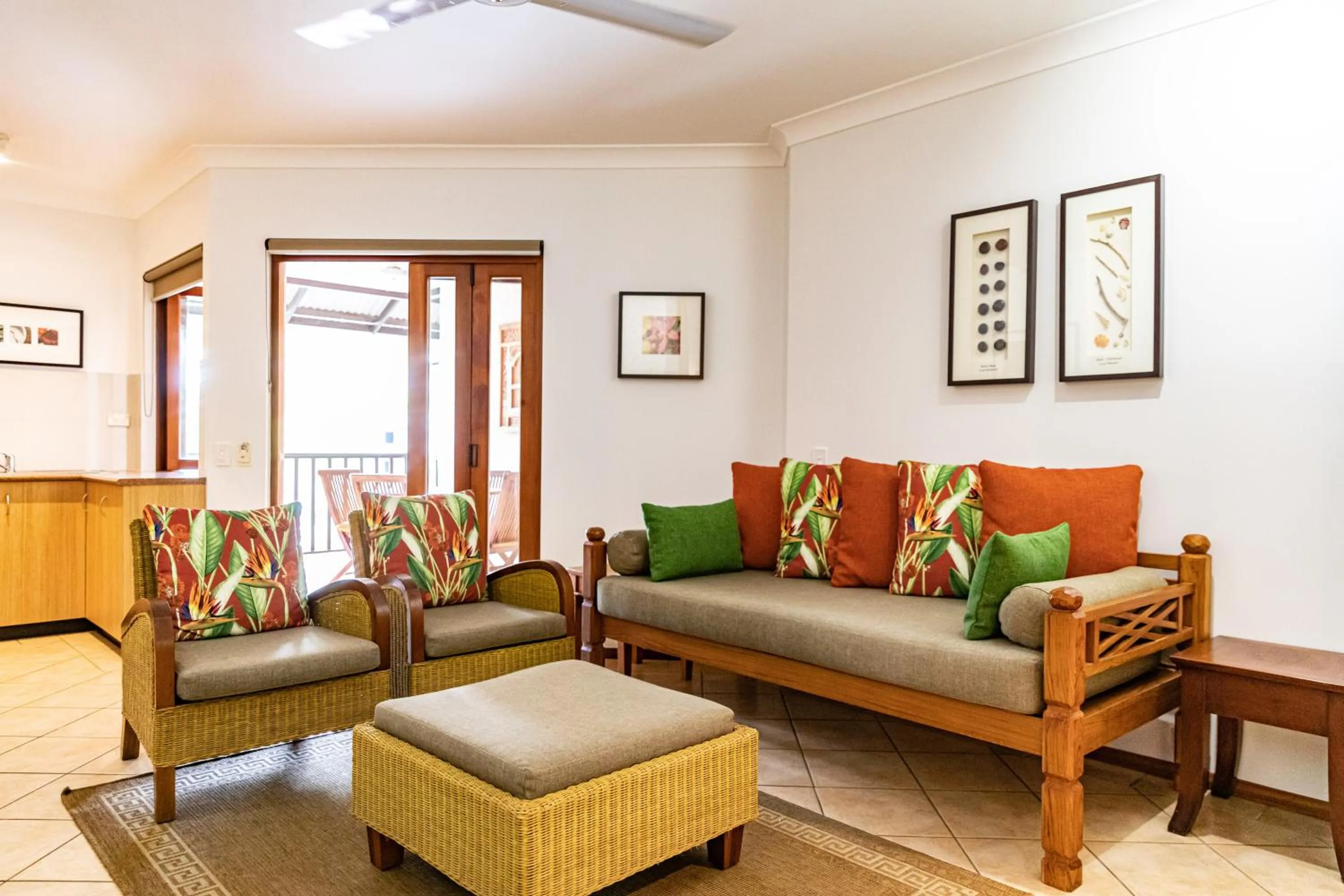 Living room in Hibiscus Resort & Spa - Official Onsite Reception & Check In