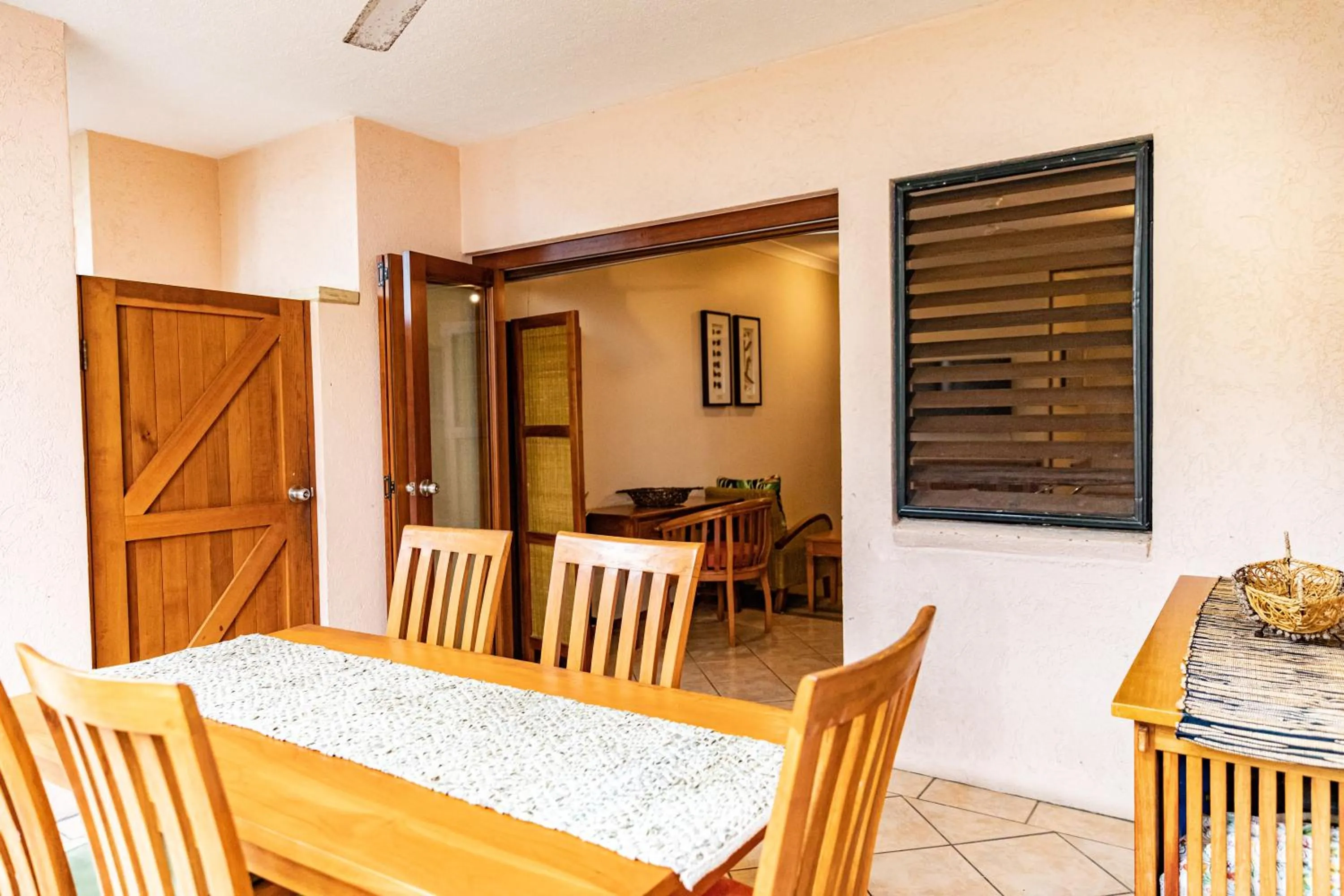 Living room in Hibiscus Resort & Spa - Official Onsite Reception & Check In