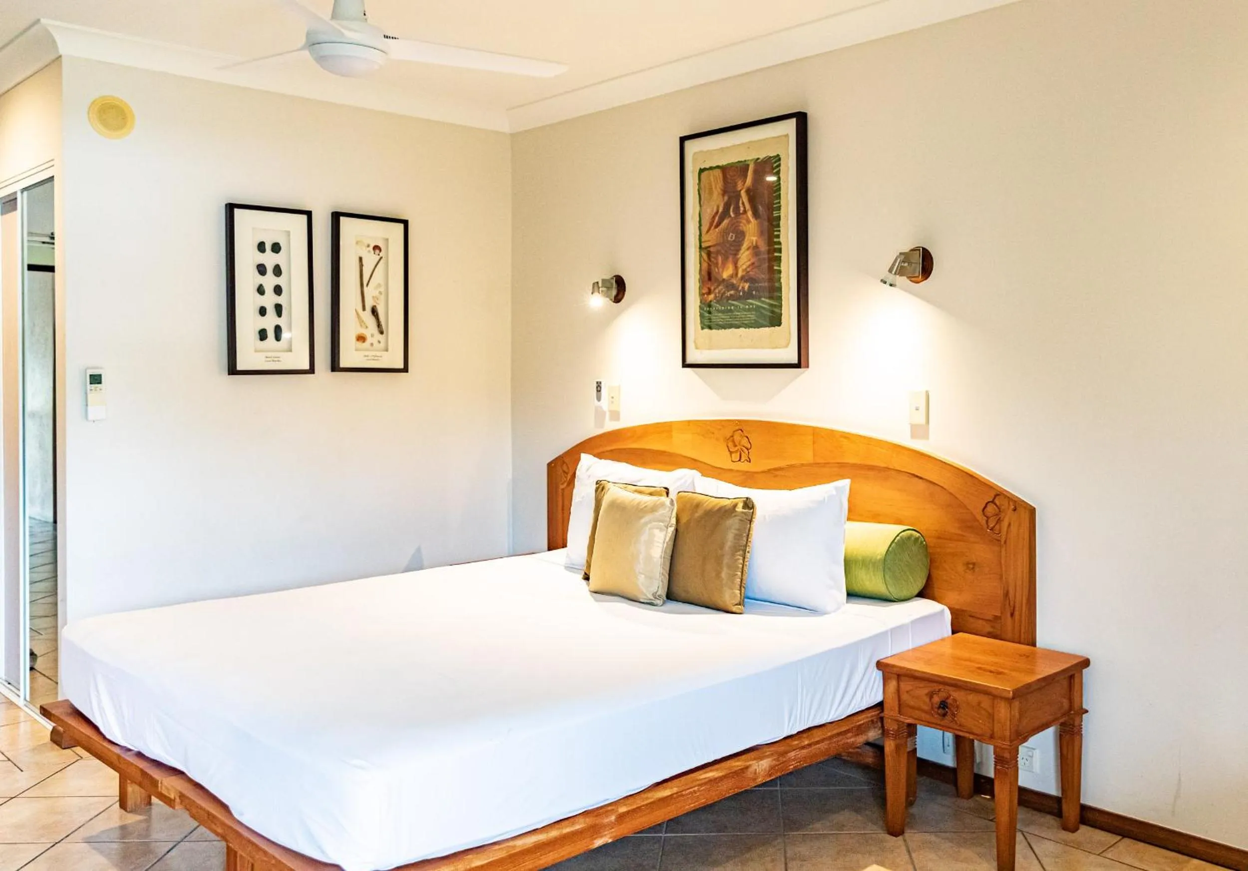 Bed in Hibiscus Resort & Spa - Official Onsite Reception & Check In