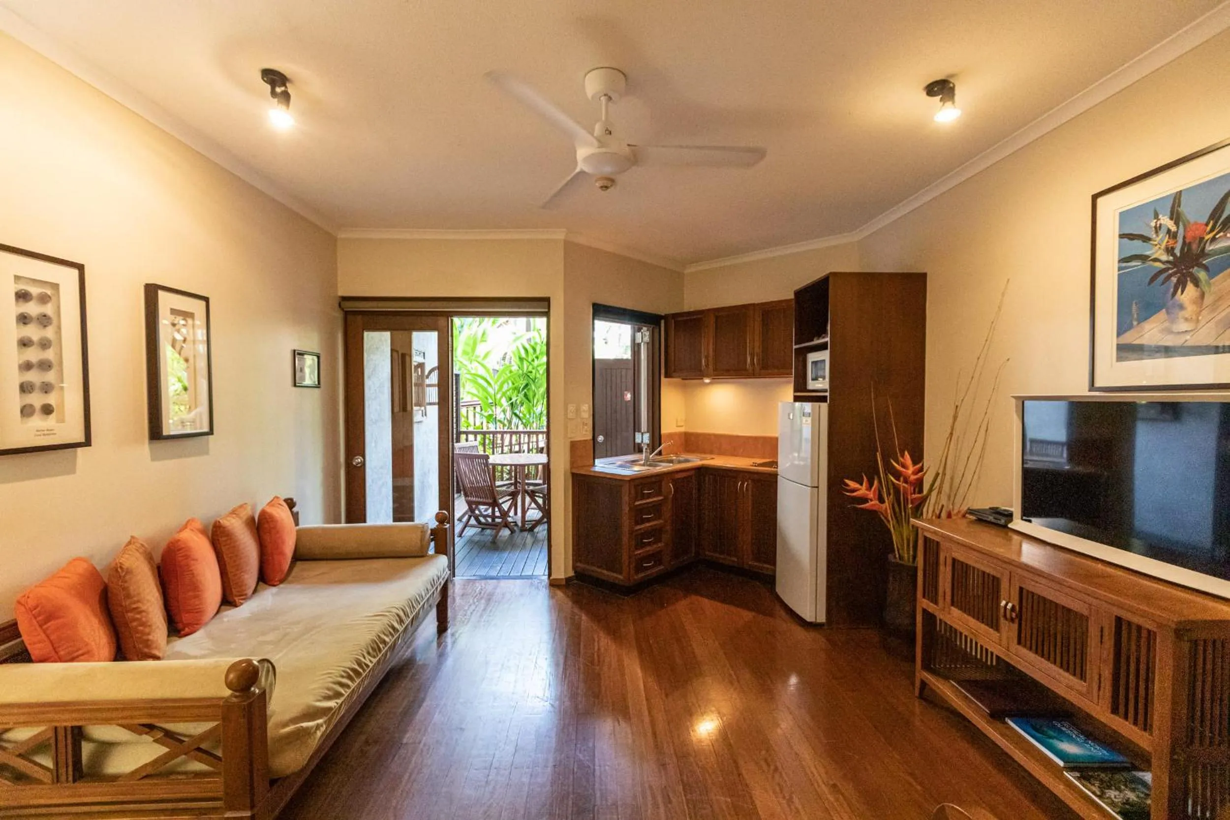 Living room in Hibiscus Resort & Spa - Official Onsite Reception & Check In